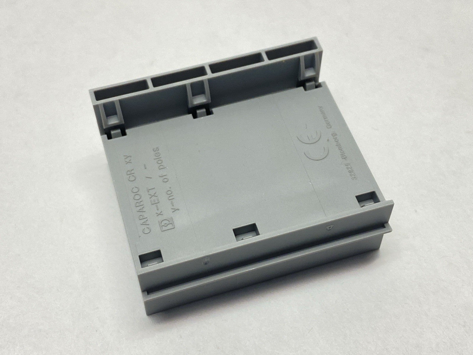 CAPAROC CR 8 | Phoenix Contact Busbar 8-Slot 1115672 - New - Maverick Industrial Sales