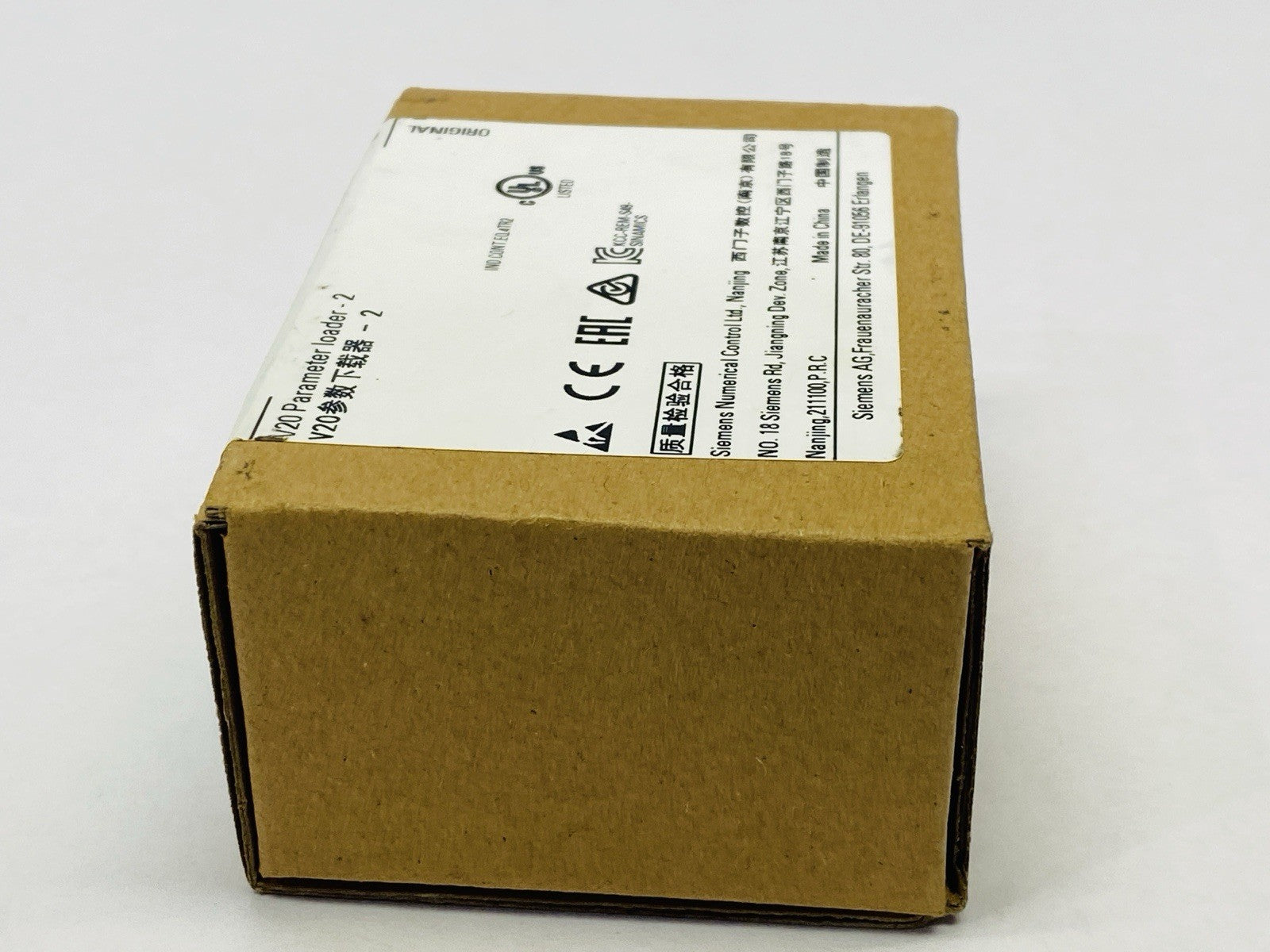 Siemens 6SL3255-0VE00-0UA1 SINAMICS V20 Parameter Loader - Maverick Industrial Sales