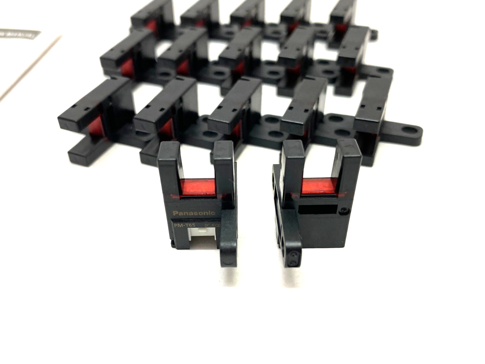 Panasonic PM-T65 U-Shaped Micro Photoelectric Sensor LOT OF 17 - New – Open box - Maverick Industrial Sales