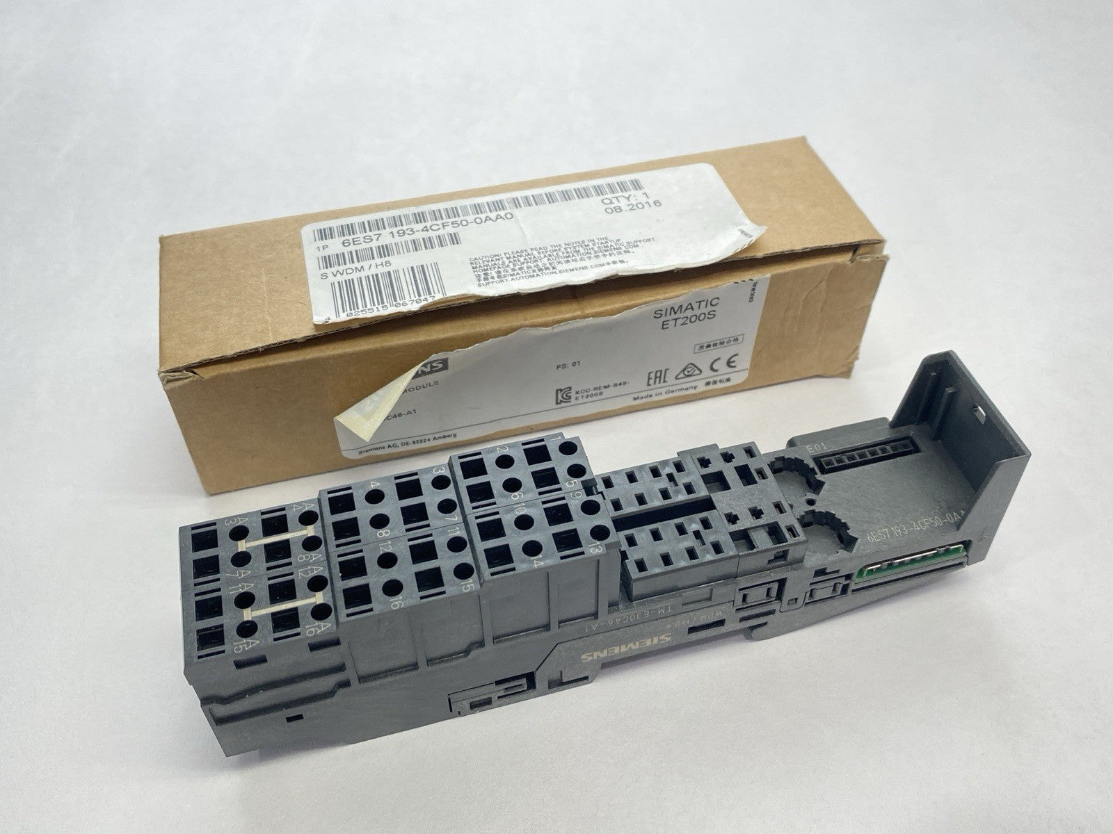 Siemens 6ES7193-4CF50-0AA0 SIMATIC DP ET 200S Terminal Module TM-E30C46-A1 - Maverick Industrial Sales