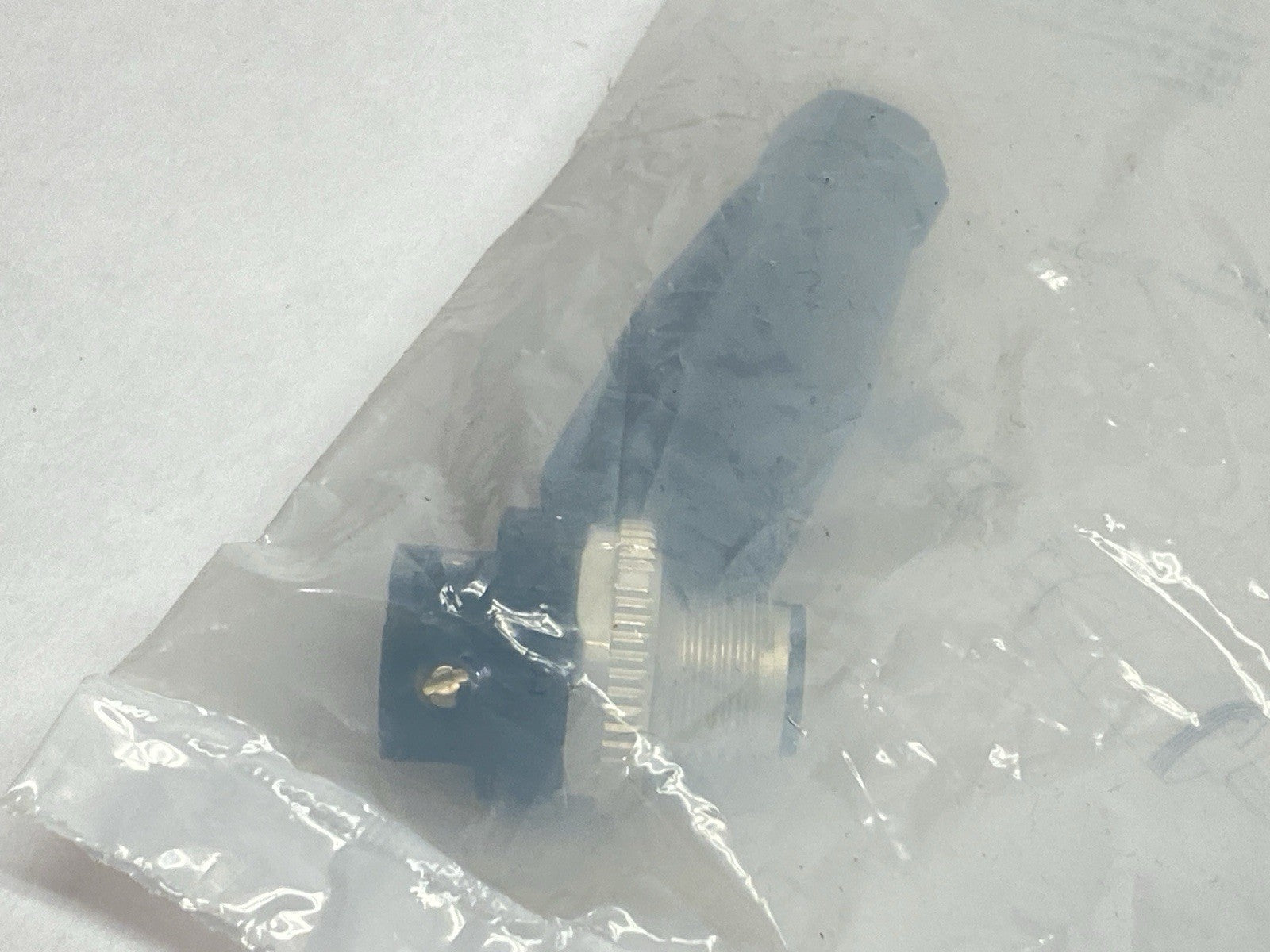 BS 8141-0,U6550 | Turck BS 8141-0 Field Wireable Connector M12 4-Pin Male U6550 - New - Maverick Industrial Sales