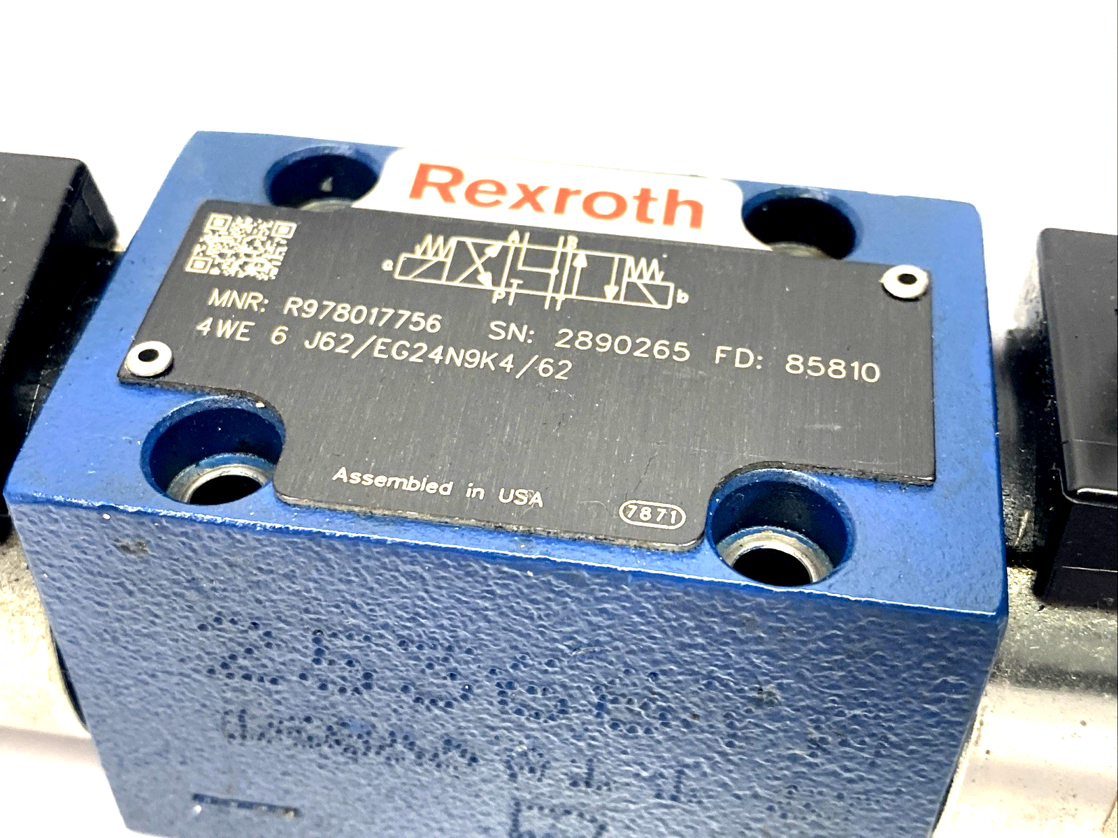 Bosch Rexroth R978017756 Directional Spool Valve 4WE6J62/EG24N9K4/62 - Maverick Industrial Sales