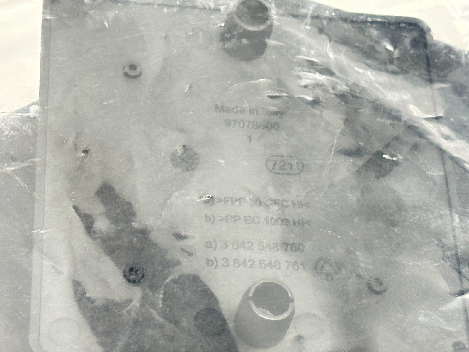 3 842 548 761 | Bosch Rexroth 3842548761 Cap Cover 90x90 PKG OF 20 - New - Maverick Industrial Sales