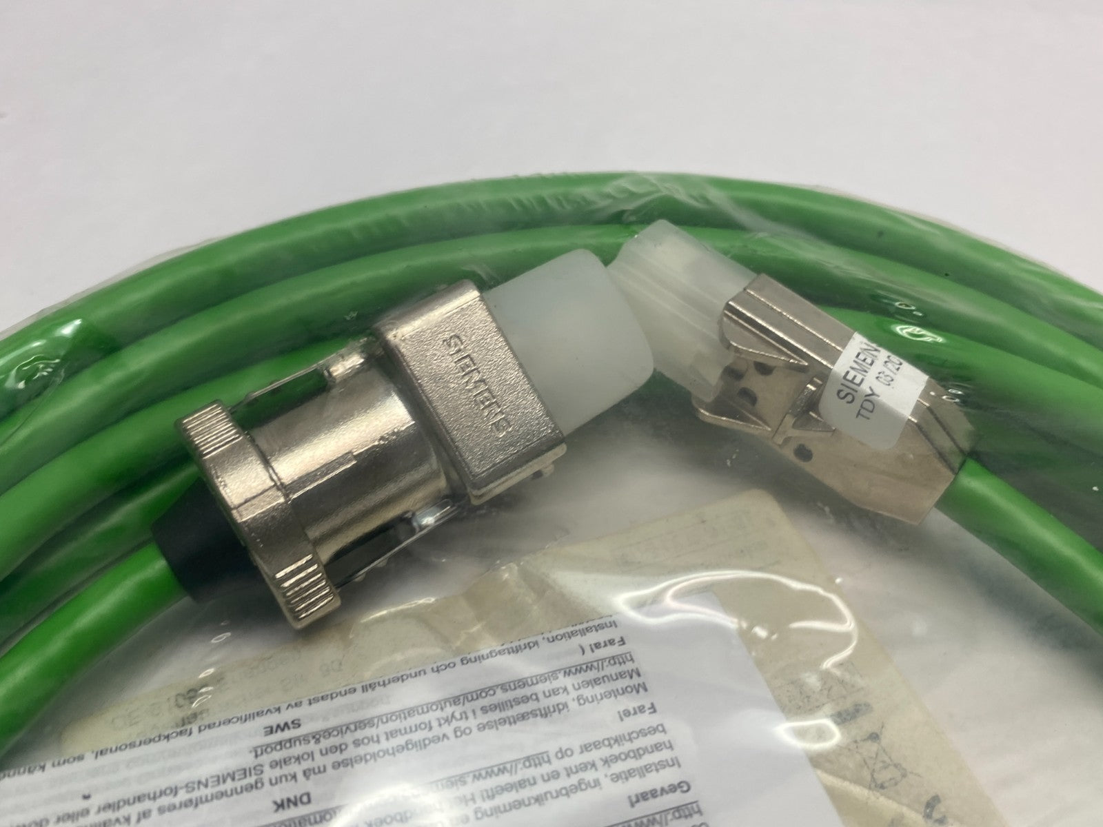 Siemens 6FX5002-2DC10-1AF0 MOTION-CONNECT 500 Signal Cable Assembly 5m Length - Maverick Industrial Sales