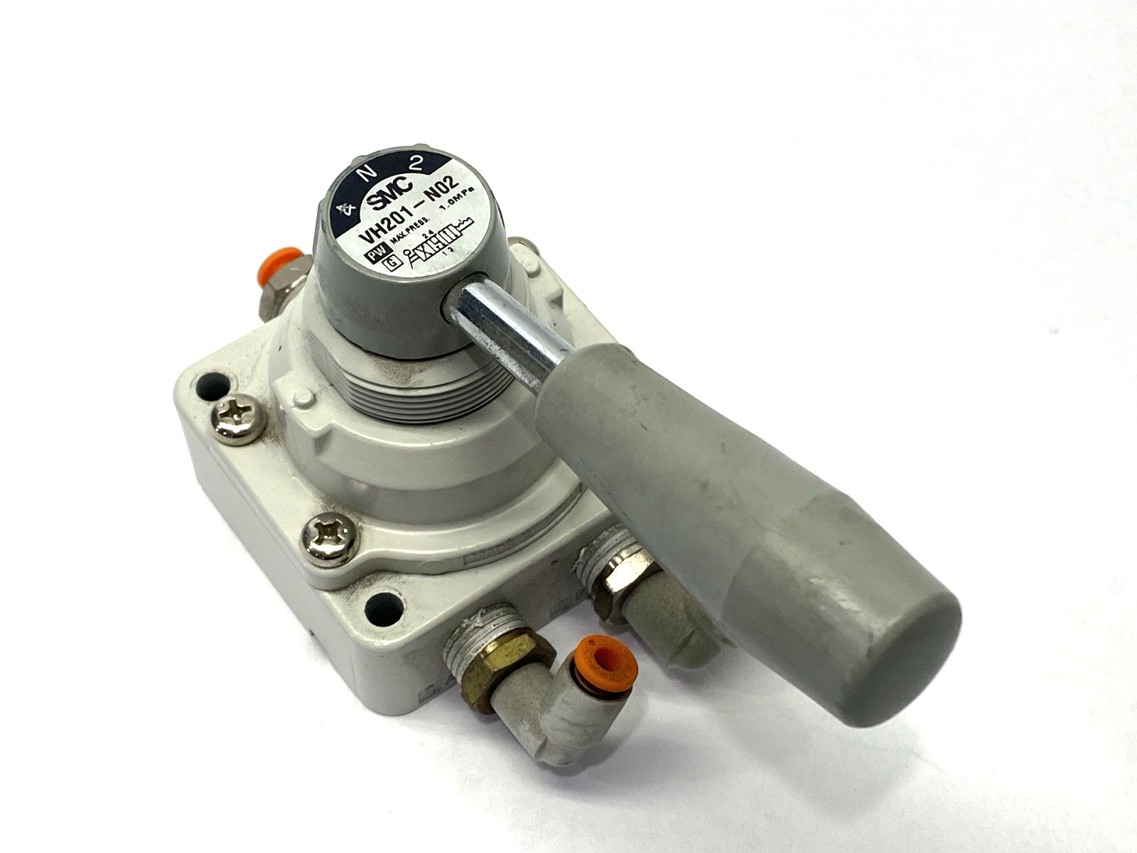VH201-N02 | SMC Hand Valve 1/4" NPT 3‑Position Rotary Lever - Used - Maverick Industrial Sales