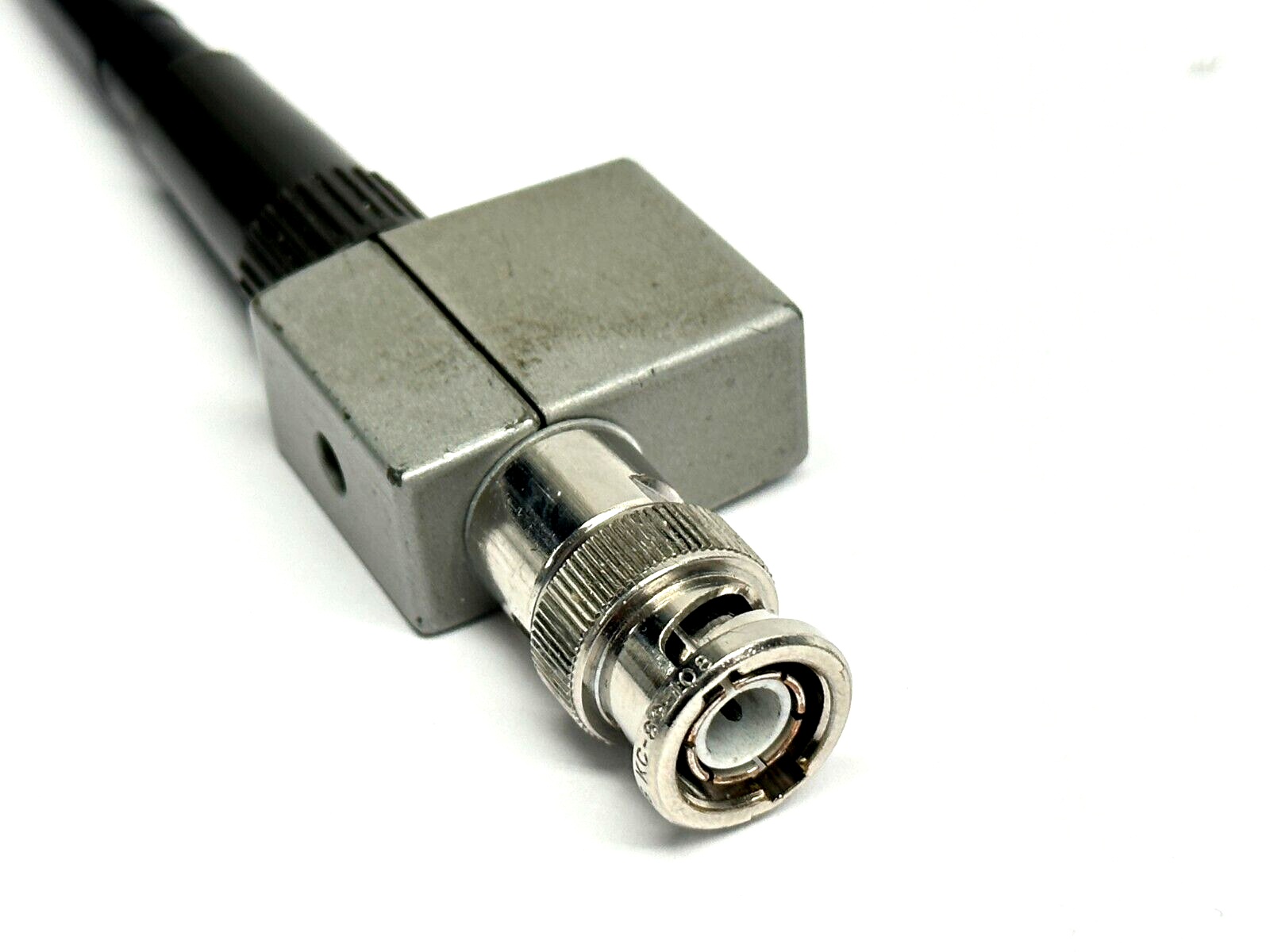 Tektronix P6122 Passive Oscilloscope Probe 10M 11pF 10:1 1.5M - Maverick Industrial Sales