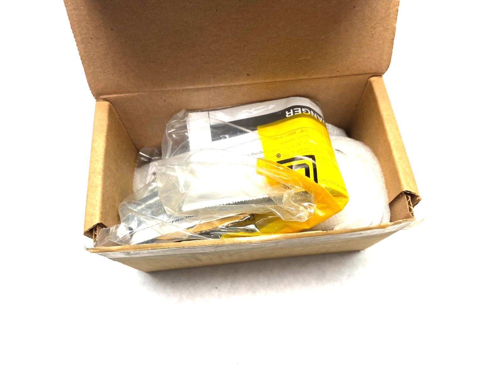Schneider Electric Telemecanique D11SF4 Rotary Handle Kit, Variable Depth, 11880 - Maverick Industrial Sales