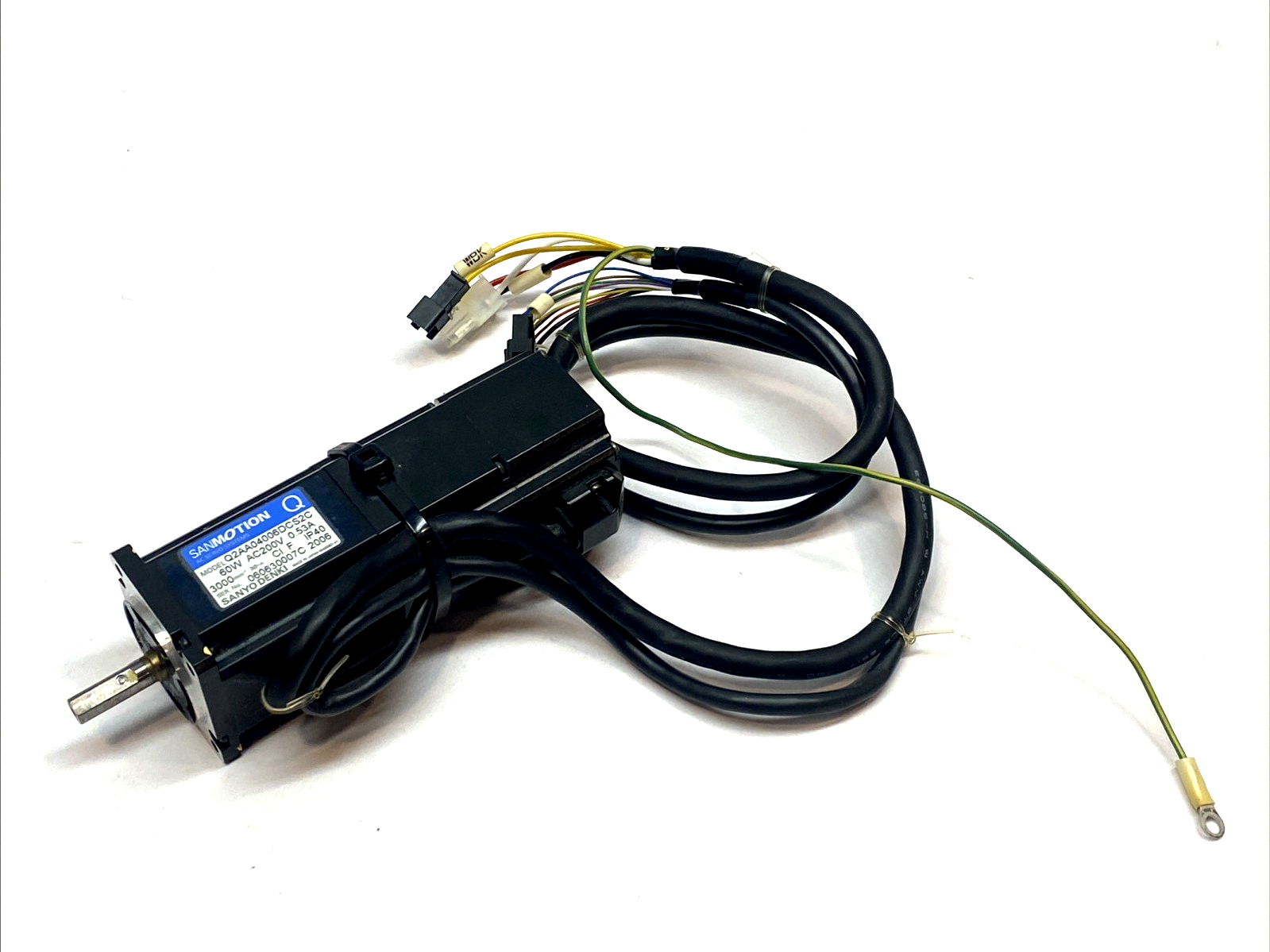 Q2AA04006DCS2C | Sanyo Denki SANMOTION Q Axis AC Servo Motor - For parts or not working - Maverick Industrial Sales