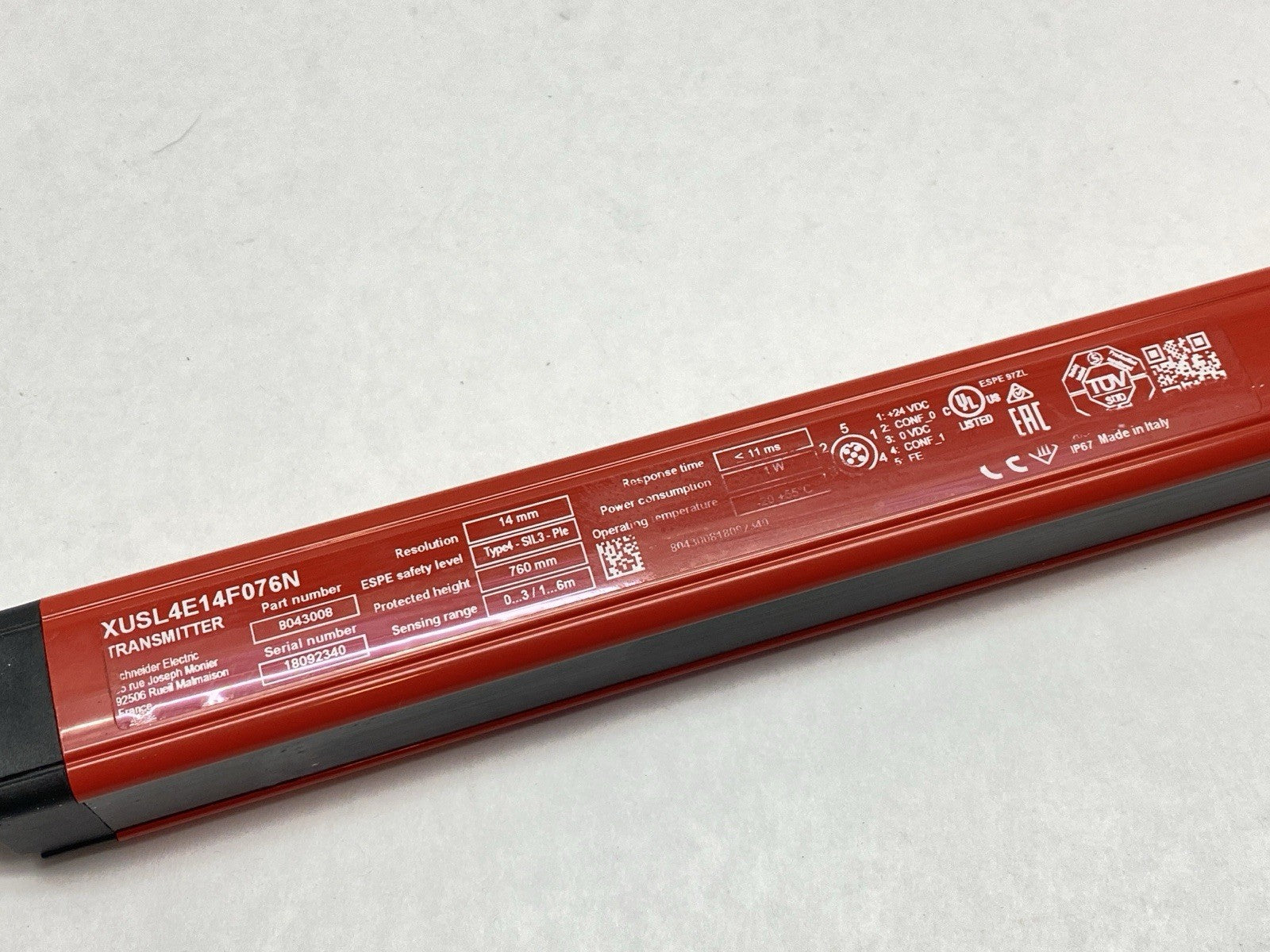 XUSL4E14F076N | Telemecanique Safety Light Curtain Transmitter 8043008 - Used - Maverick Industrial Sales