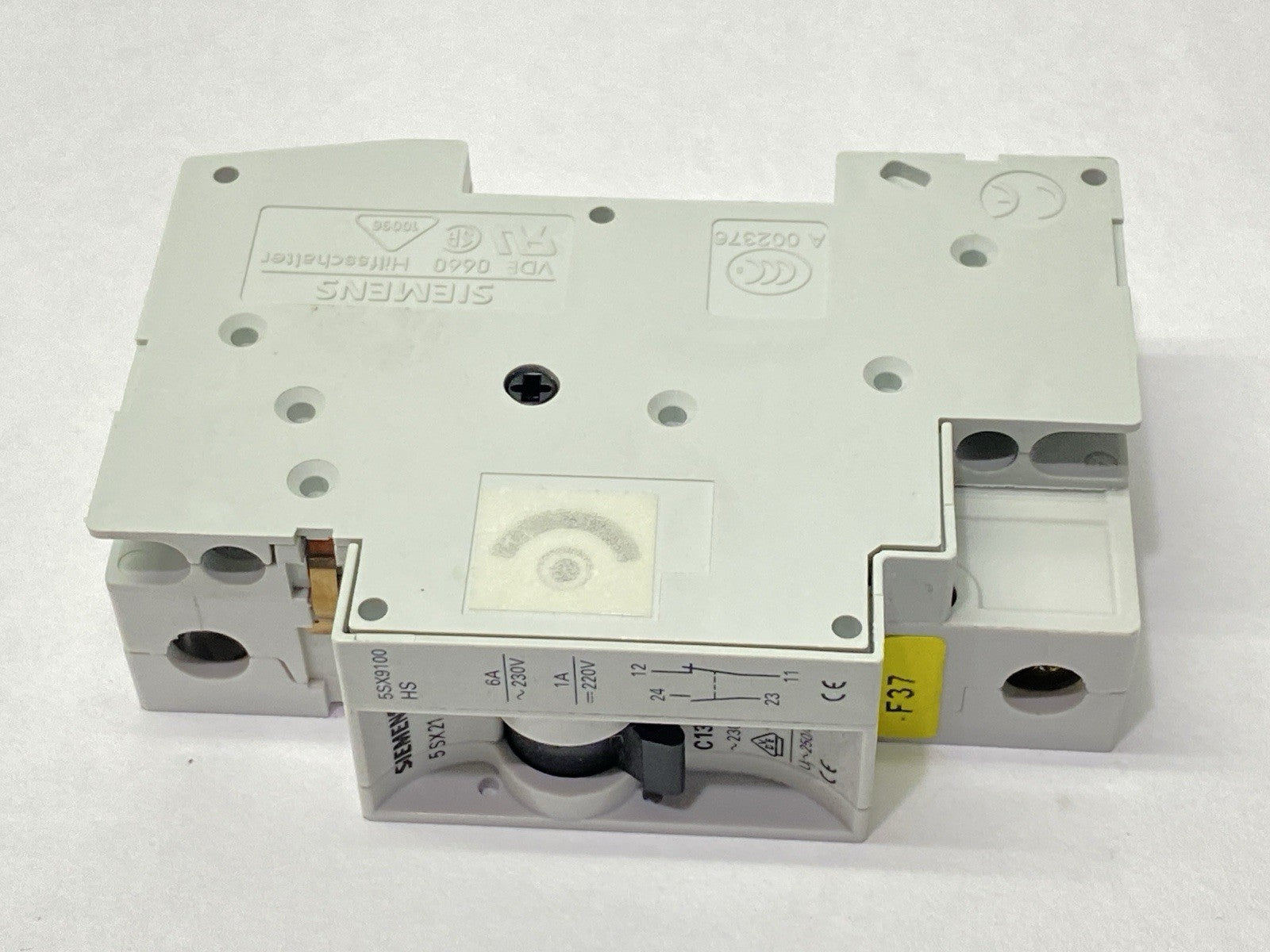 Siemens 5SX21C13 Miniature Circuit Breaker 1P 13A 277VAC w/5SX9100HS Aux Contact - Maverick Industrial Sales