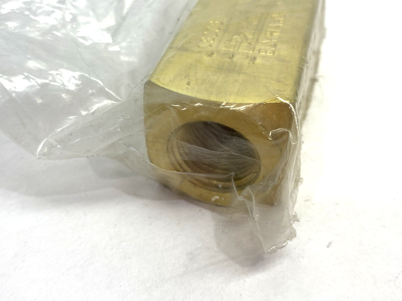 C800B | Parker Colorflow In-line Check Valve, Brass Body 2000psi - New - Maverick Industrial Sales