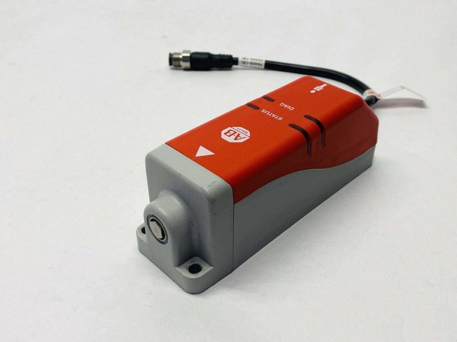 Allen Bradley 440G-LZS21STLH Ser A Guardmaster MISSING ACTUATOR - Maverick Industrial Sales