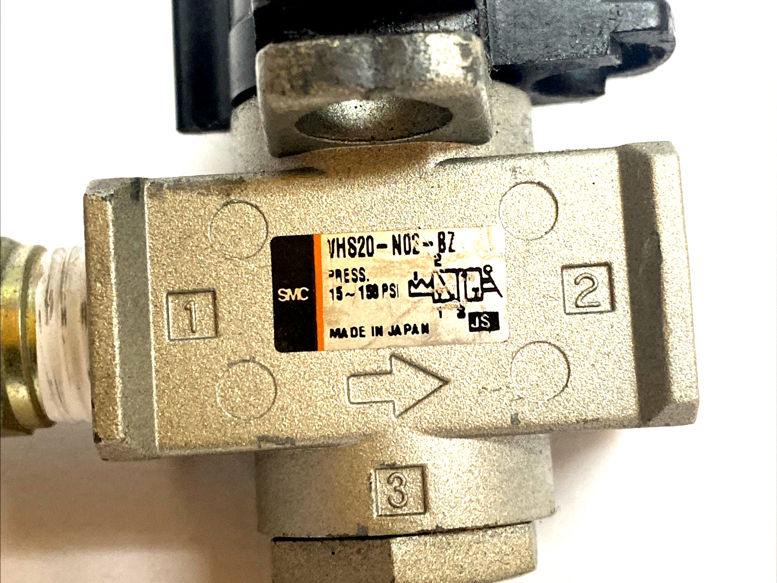 VHS20-N02-BZ | SMC 1/4" NPT Lockout Pressure Relief 3-Port Valve 15–145 PSI - Used - Maverick Industrial Sales