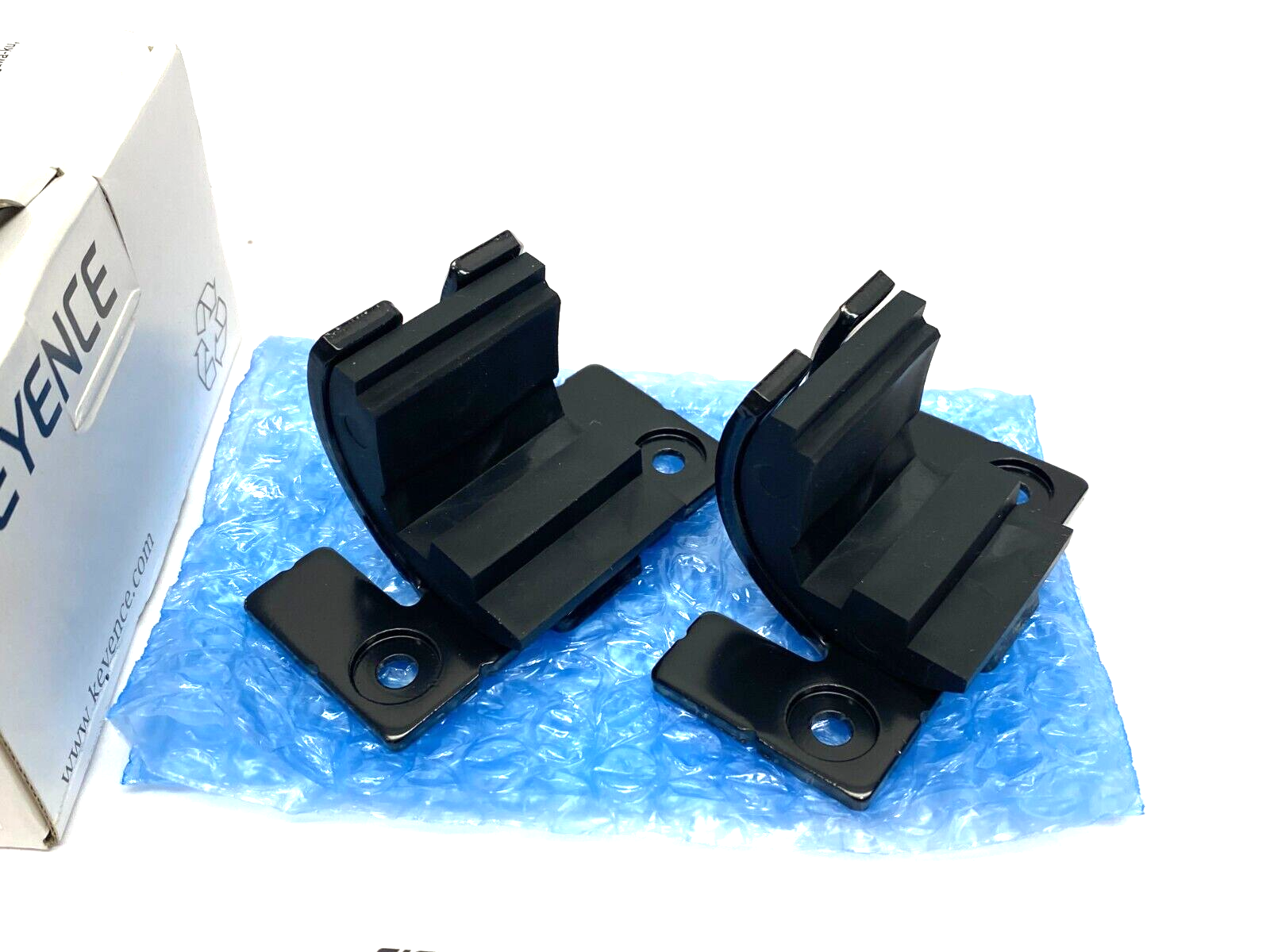 Keyence GL-RB32 Vibration Isolator Adjusting Bracket Set - Maverick Industrial Sales