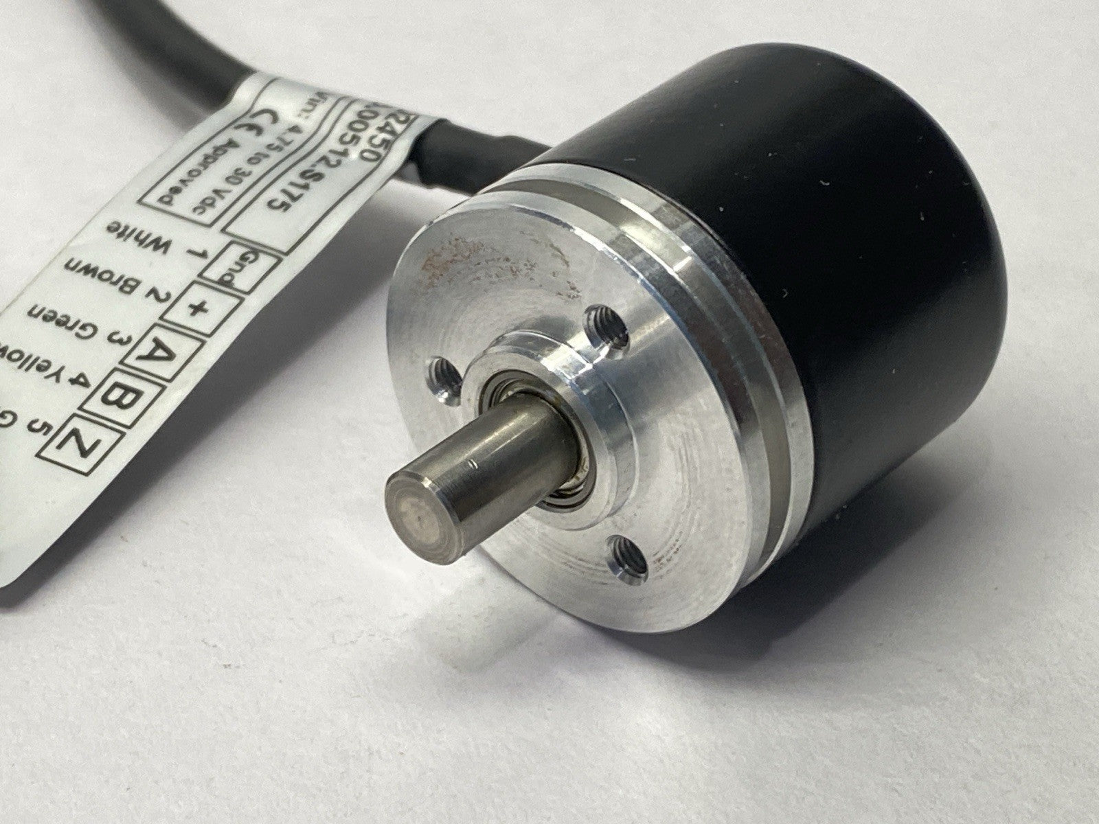 Assembly Automation 2002450 Industrial Rotary Encoder IS280.0601R33.00512.S175 - For parts or not working - Maverick Industrial Sales