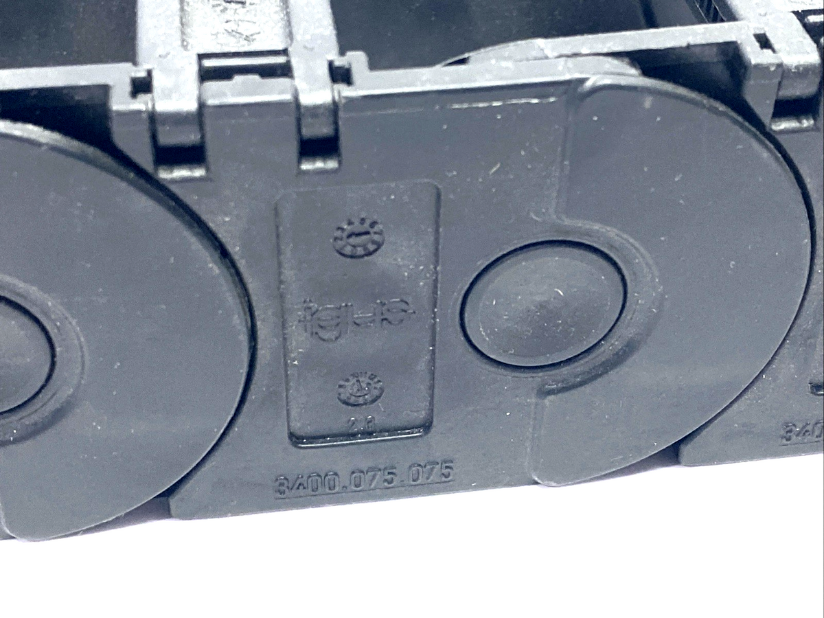 Igus 3400.075.075.0 E2/000 Series 3400 E-Chain 6 Links 1.5 FT Length - Maverick Industrial Sales