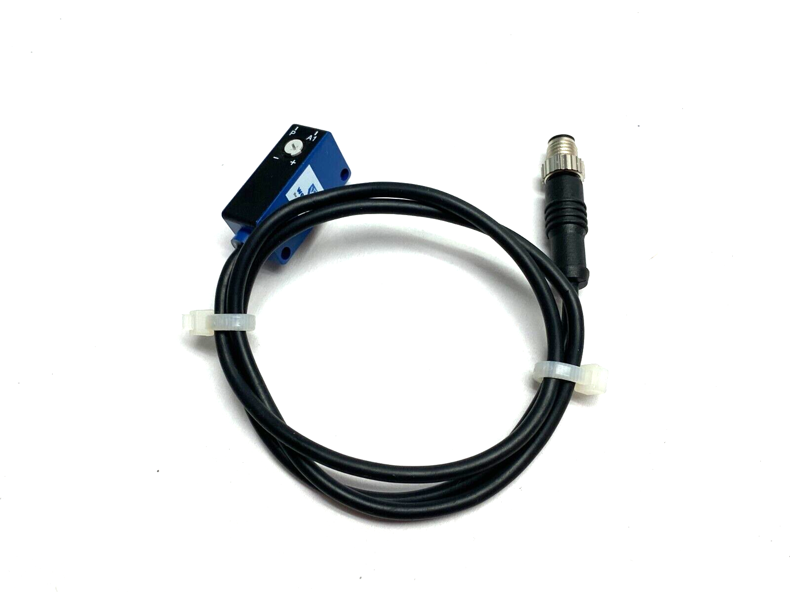 Wenglor P1KL023 Retro-Reflex Sensor 5000mm 4-Pin PNP 100mA - Maverick Industrial Sales