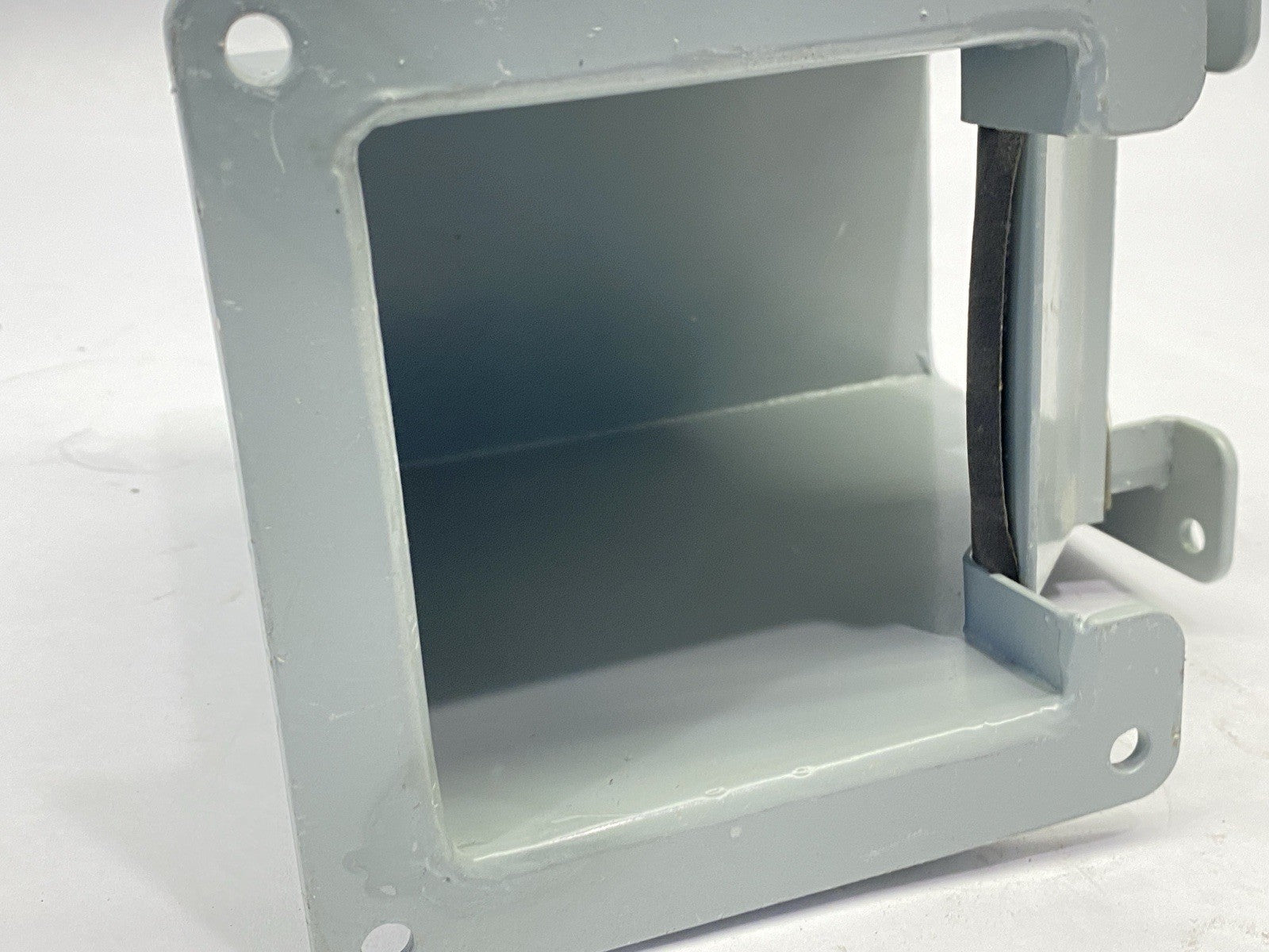 F44LE9A | Hoffman Elbow 90-Degree LayIn Wireway Top Opening 4"x4" Gray Mild Steel - Used - Maverick Industrial Sales