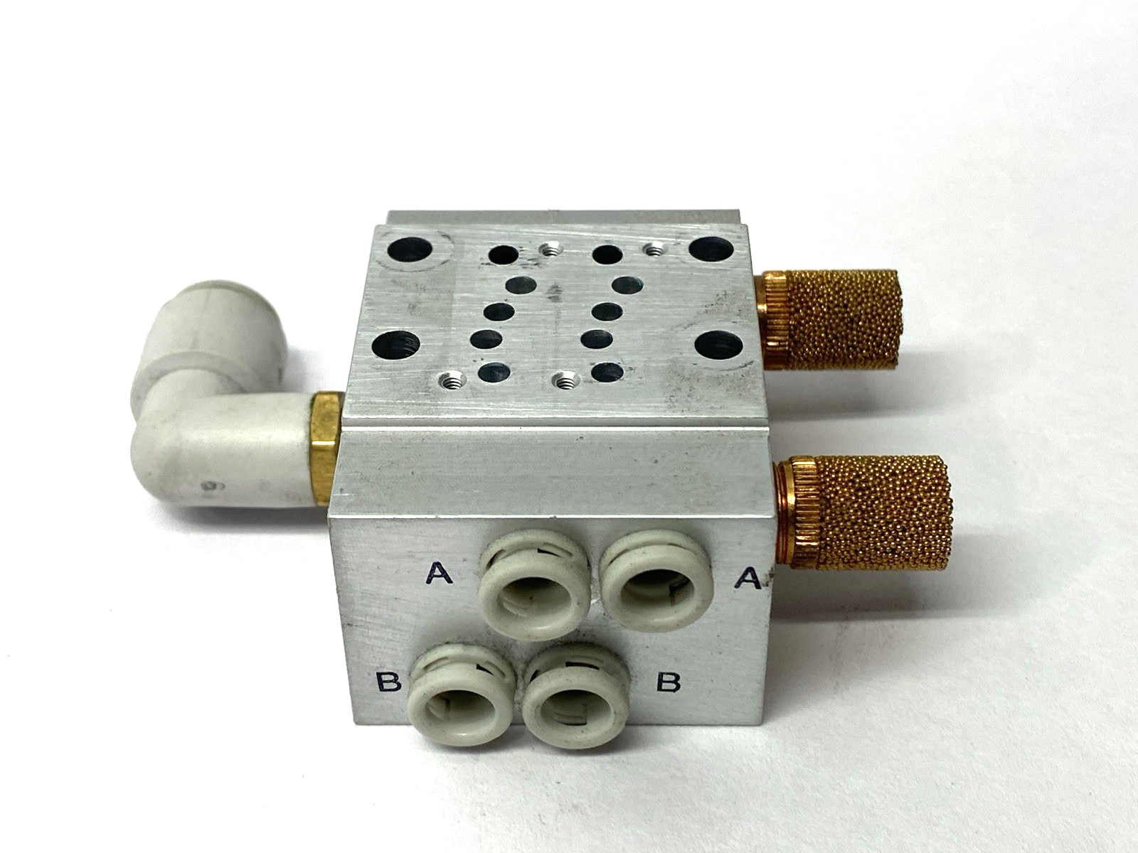 SS5Y3-41-02-C6 | SMC Pneumatic Manifold Base Mount - Used - Maverick Industrial Sales