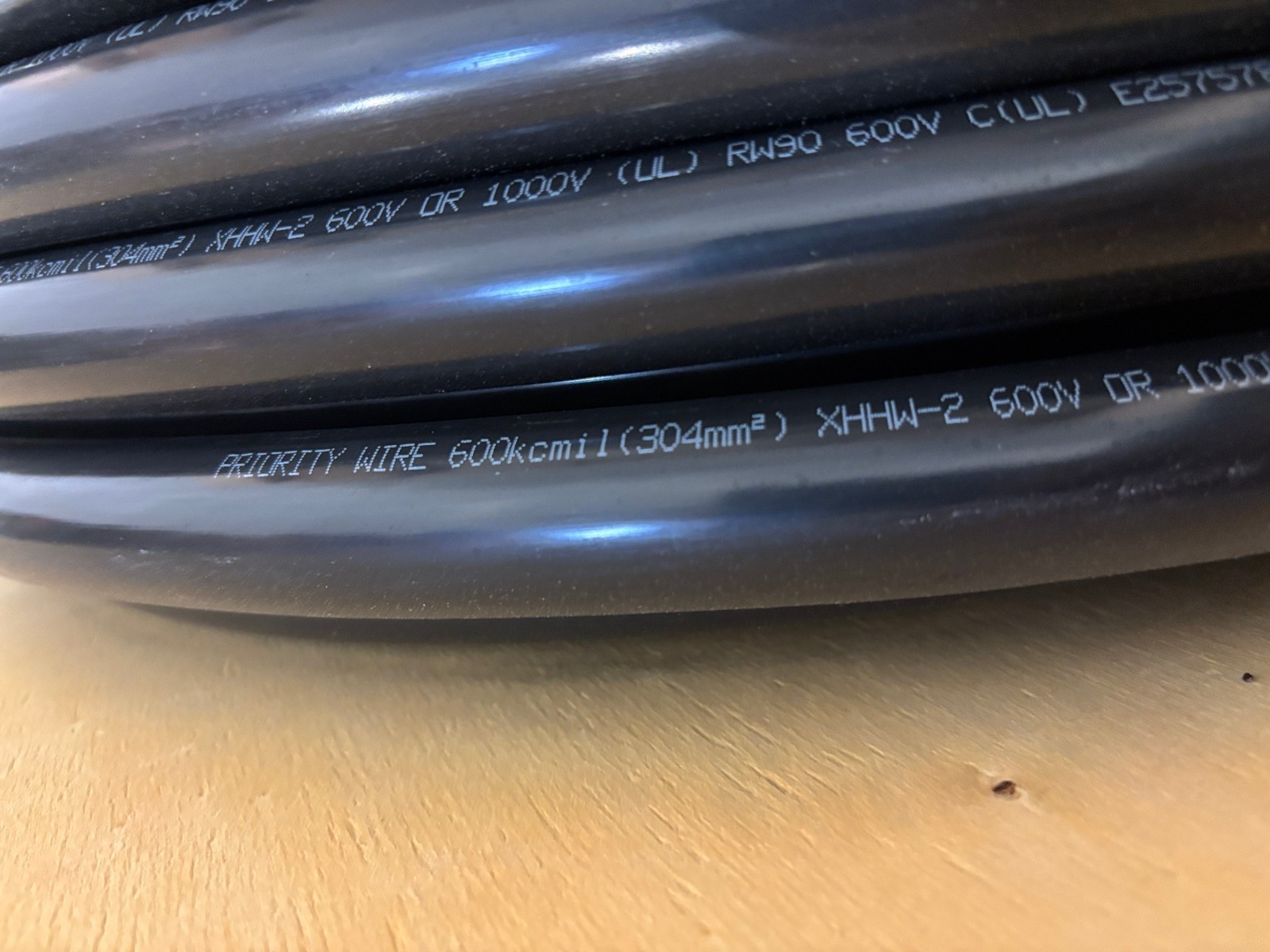 Priority Wire E257578 600kcmil XHHW-2 Aluminum Stranded Wire Cable, AL, 500' - Maverick Industrial Sales