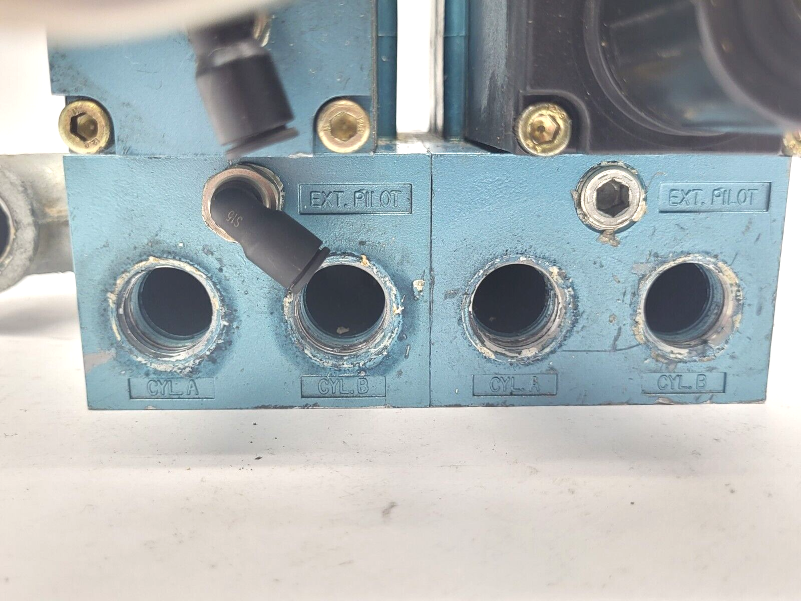 Mac Valves PR63D-13BA-9 Regulator Valve w/ 6316D-611-PM-501DA9 PME-501DAAG - Maverick Industrial Sales