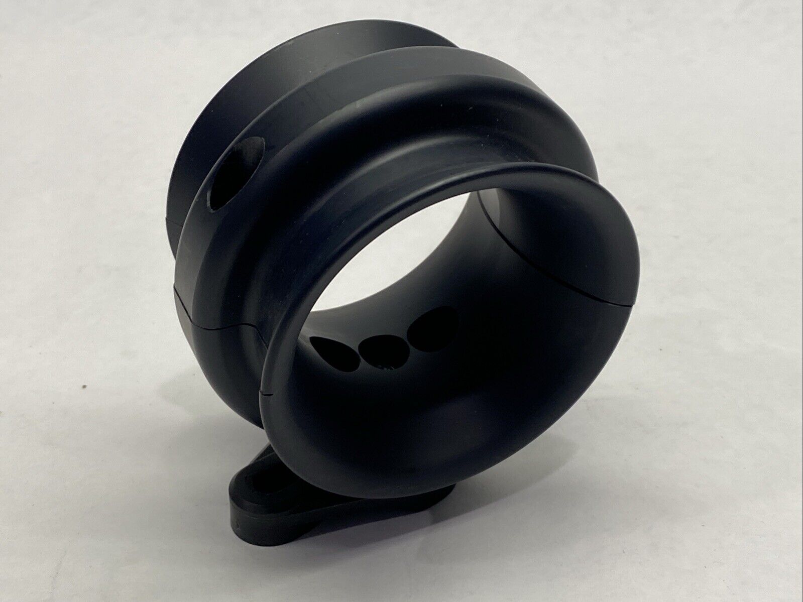 Igus TR.50.05.M6 E-Chain Triflex Glide Through Bracket w/ EFQM-20 Flange Block - Maverick Industrial Sales