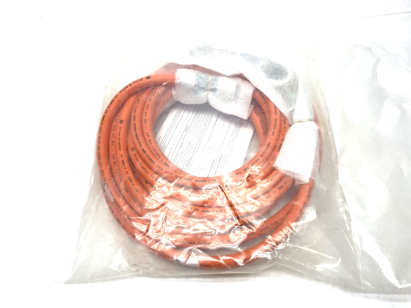 2090-CSBM1DE-14AA09 | Allen Bradley Ser. A Kinetix Single Cable, DSL 9m Non-Flex - New - Maverick Industrial Sales