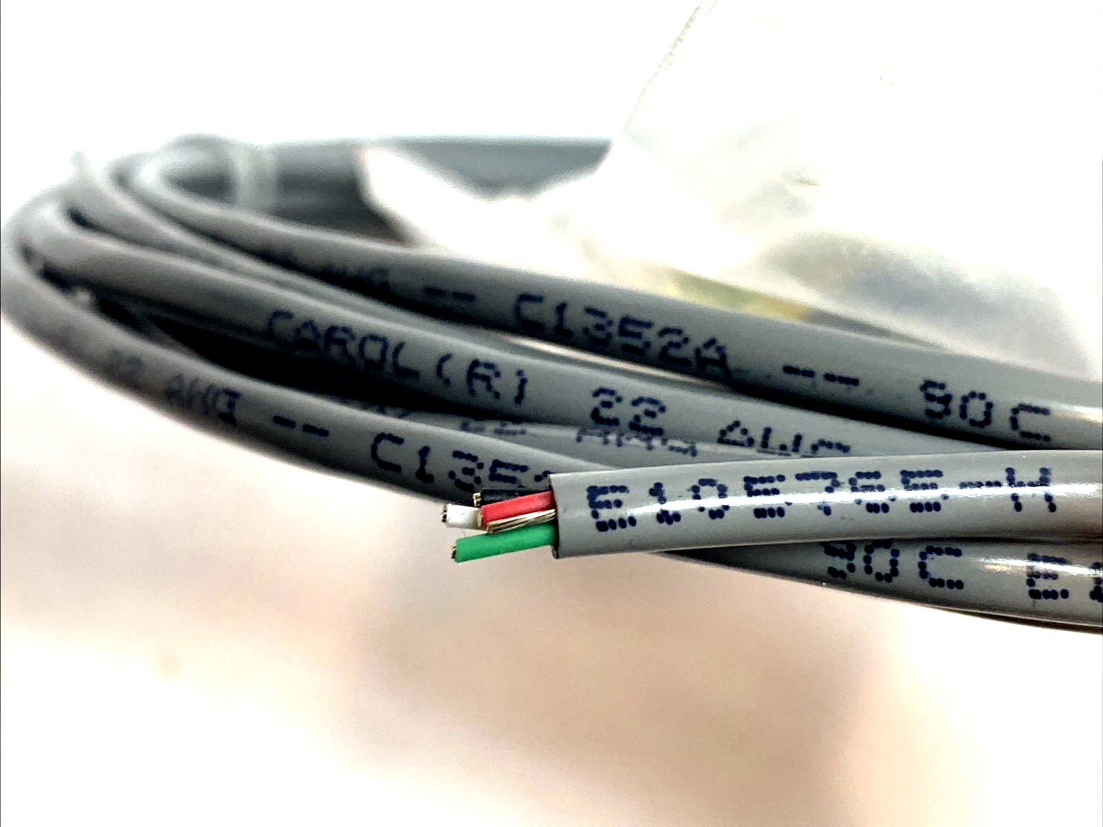 Carol E105765‑H 22 AWG 4‑Conductor Control Cable - New – Open box - Maverick Industrial Sales