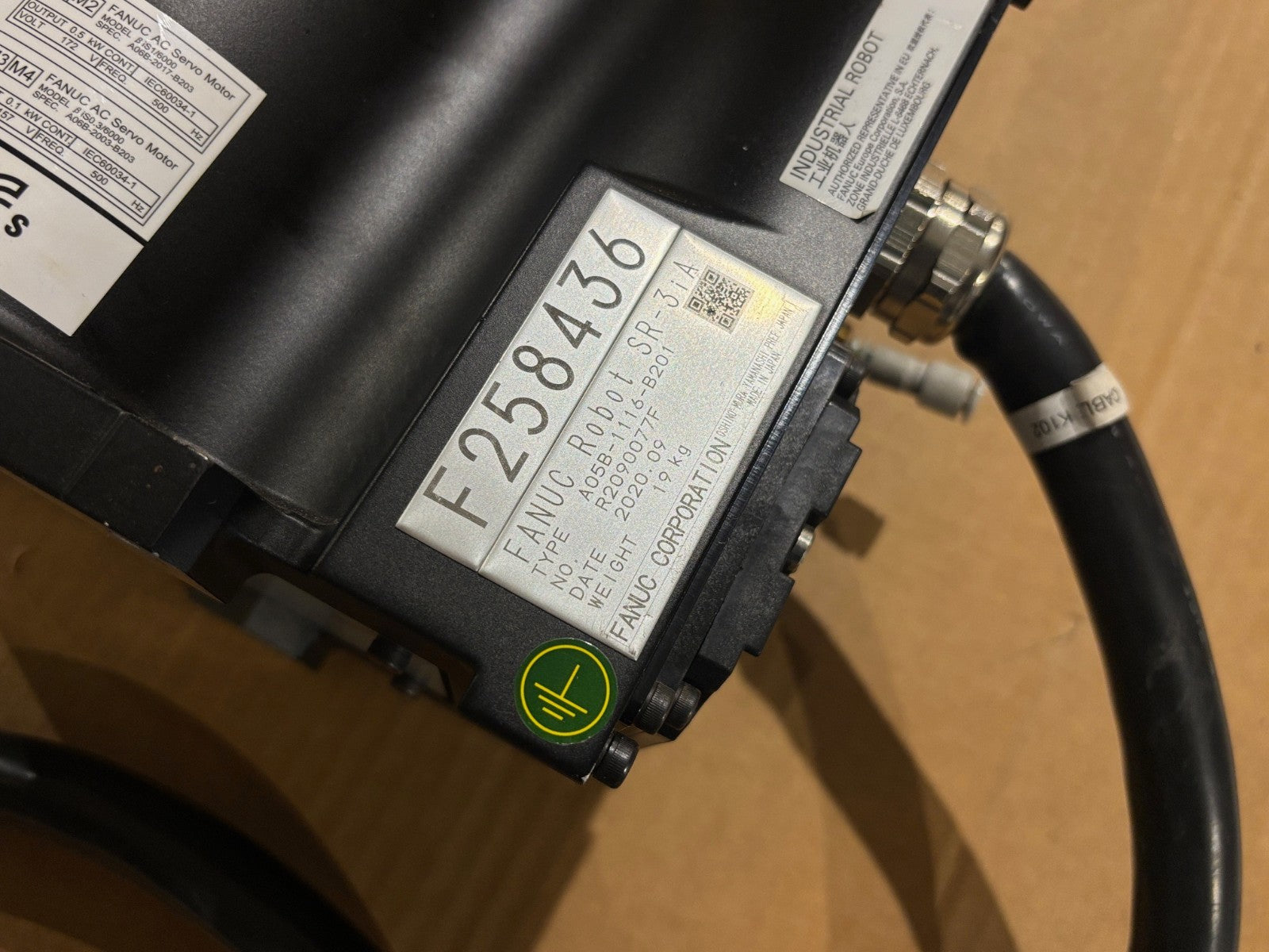 Fanuc SR-3iA Pick & Place Robot System w/ R-30iB Compact Plus Controller (2020) - Maverick Industrial Sales