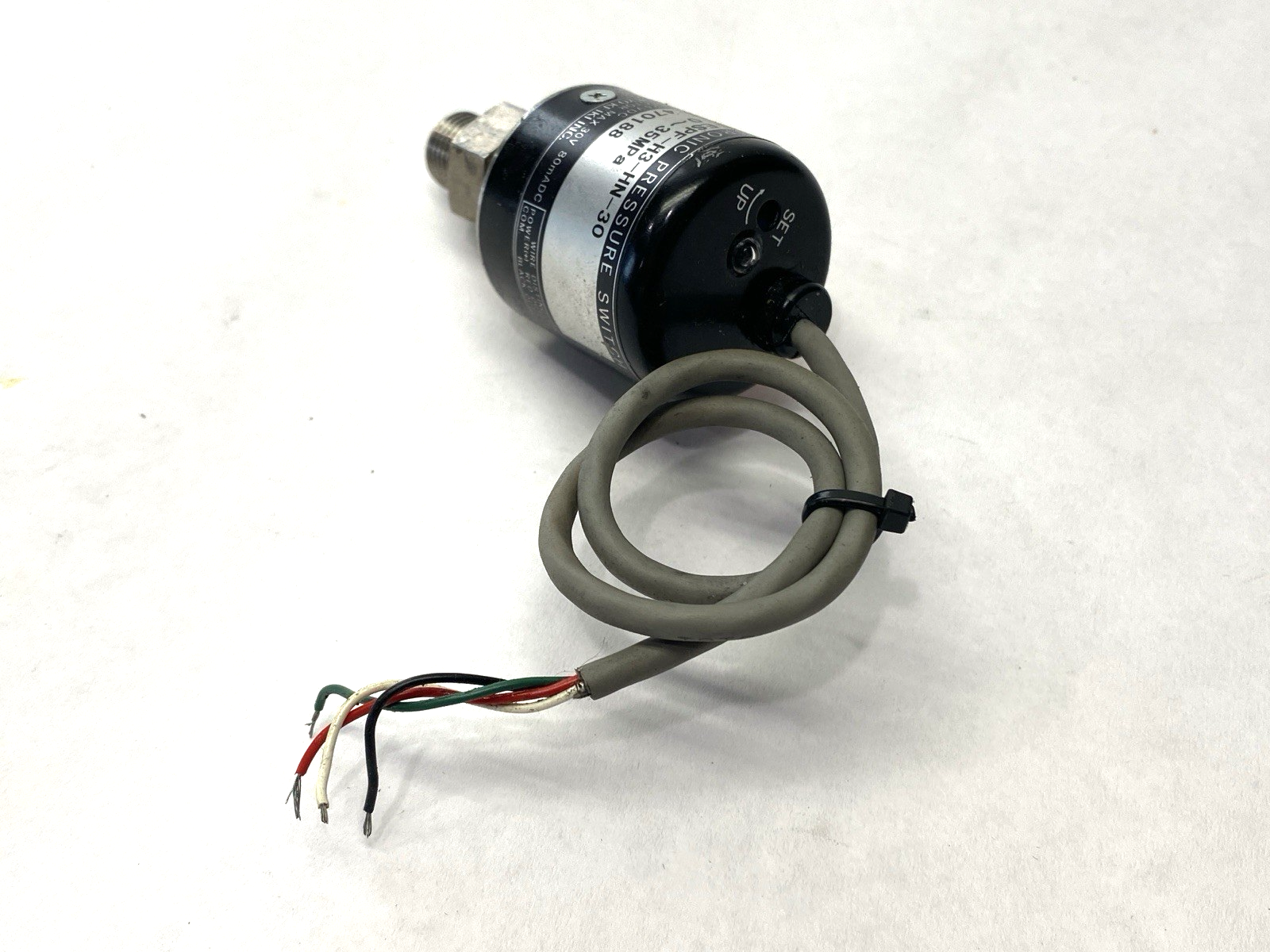 Tokyo Keiki ESPF-H3-HN-30 Electronic Pressure Switch 0-35MPa 24VDC SHORT LEAD - Maverick Industrial Sales