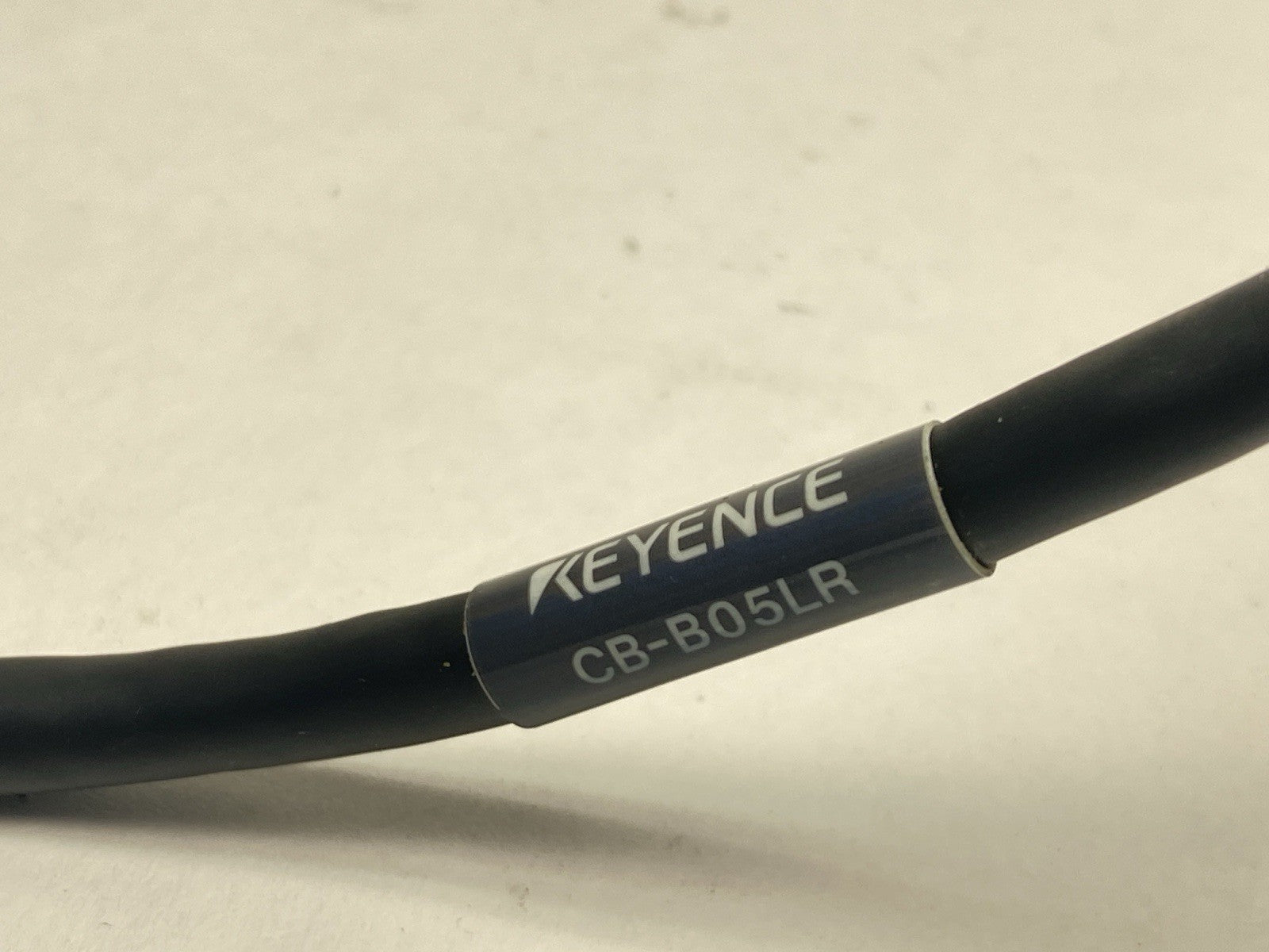 Keyence CB-B05LR Extension Cable L-Shaped 0.5m Length - Maverick Industrial Sales