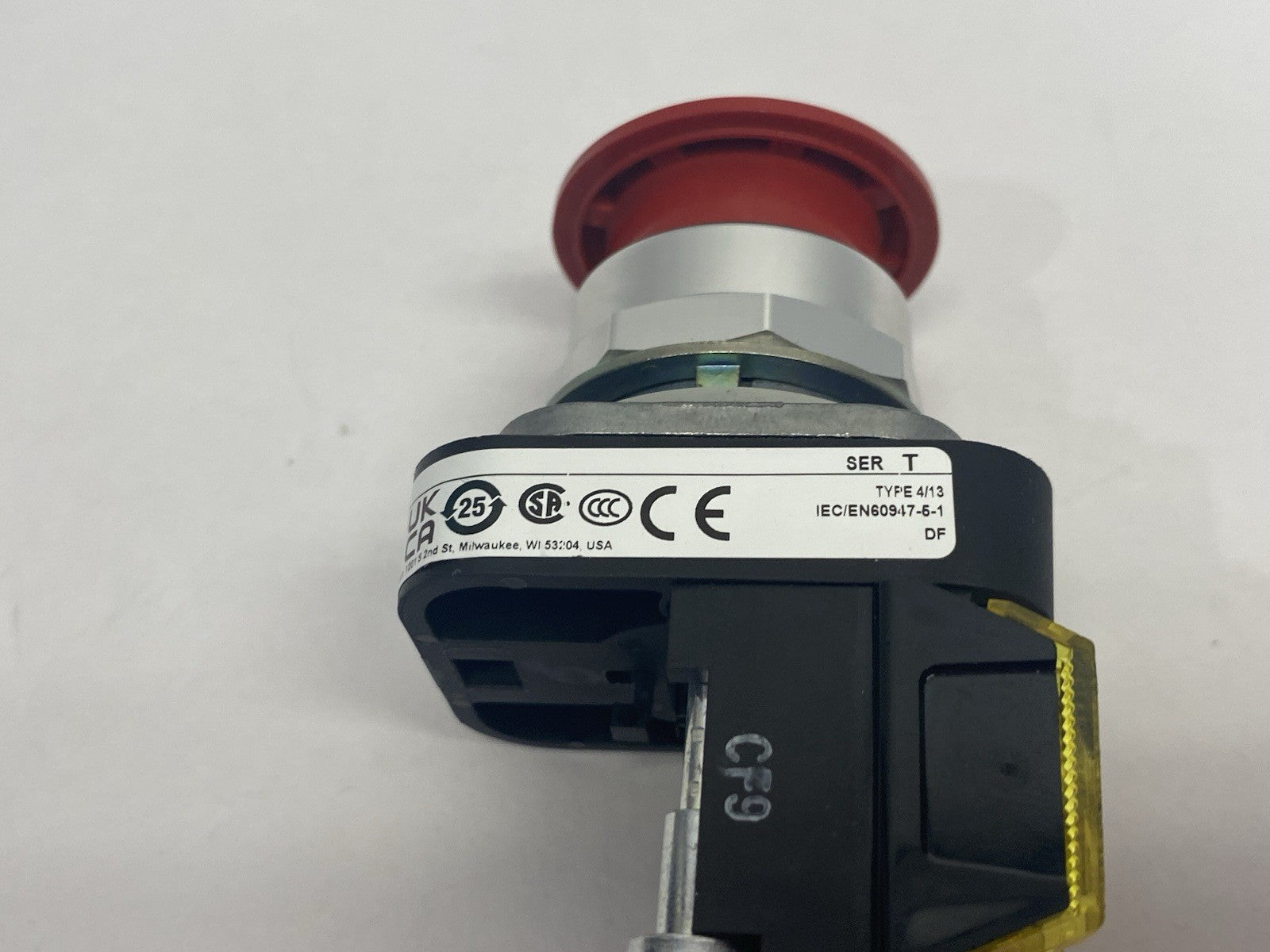 800TC-FX6A5S | Allen Bradley Ser. T Push-Pull Emergency Stop Button Mush Head - Used - Maverick Industrial Sales
