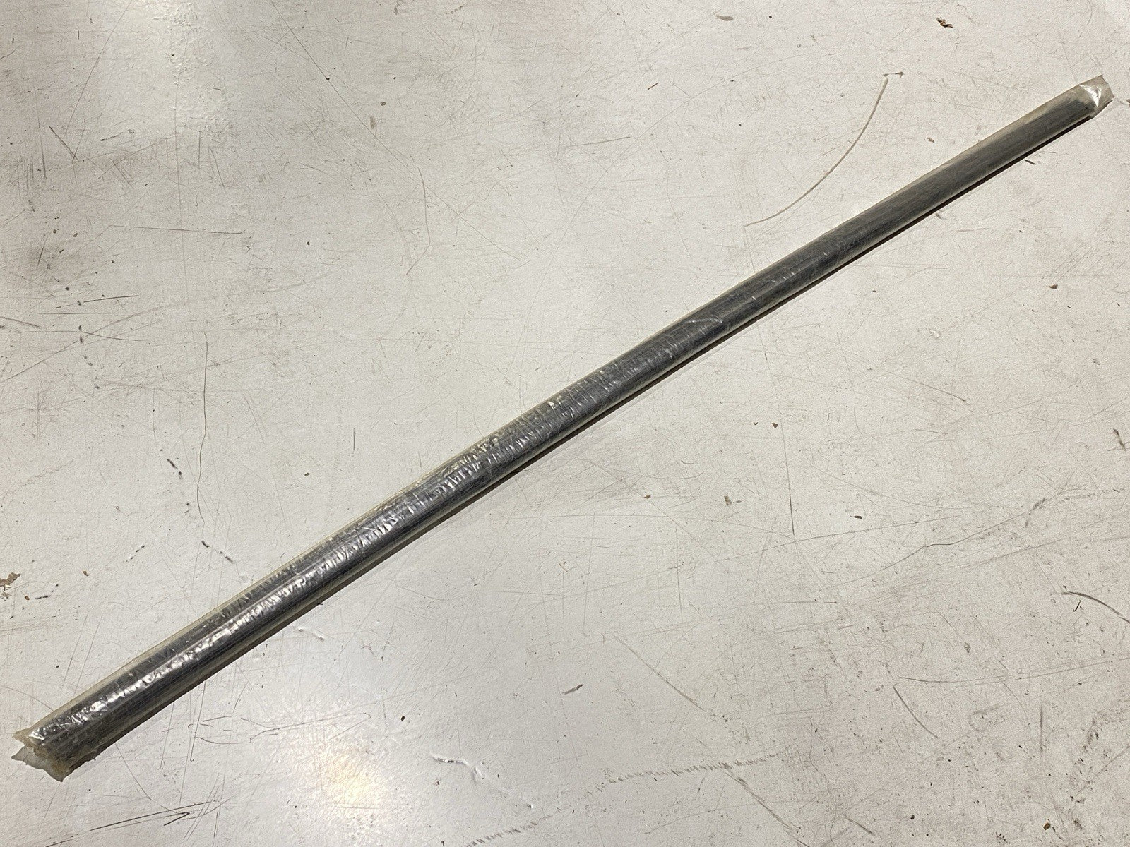 3842548877 | Bosch Rexroth Cover Profile 10 Black ESD N10 2000mm Length PKG OF 10 - New – Open box - Maverick Industrial Sales