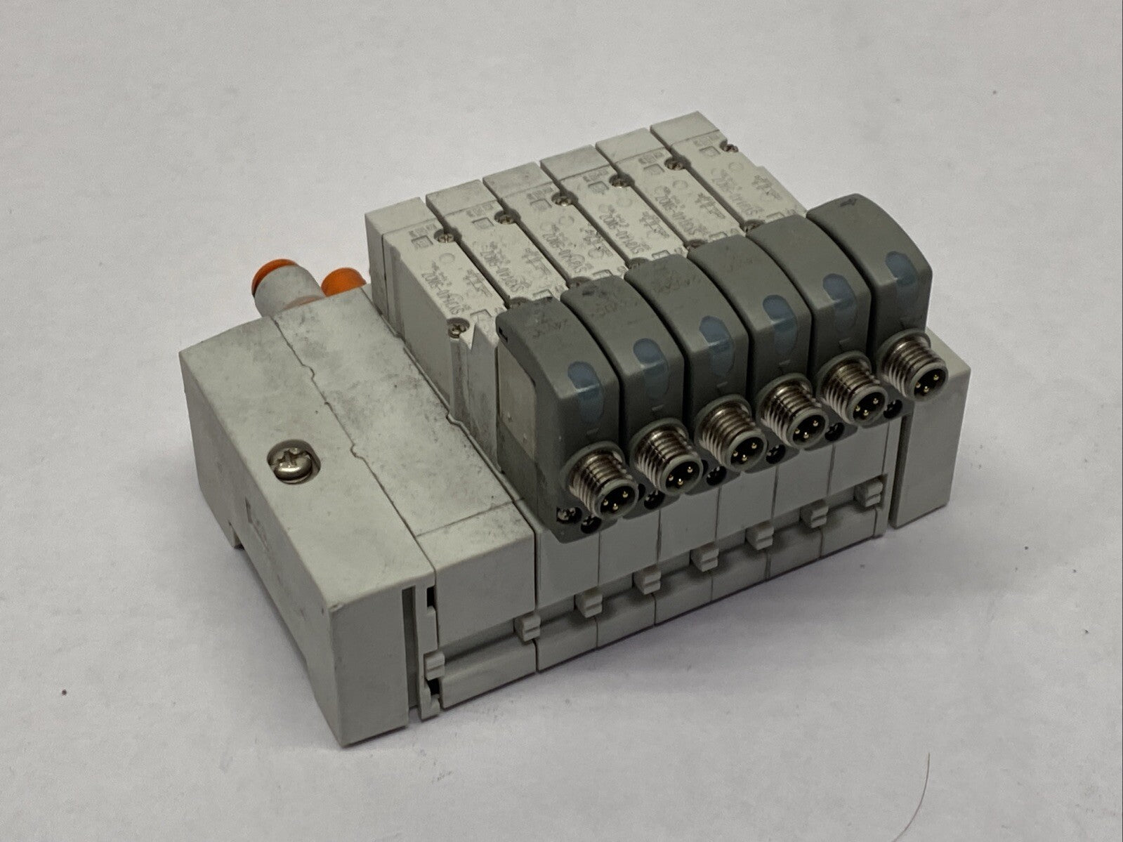 SMC SS5Y3-60-06U Cassette Style Manifold 6 Station w/ SY3140-5WOZ Solenoid Valve - Maverick Industrial Sales
