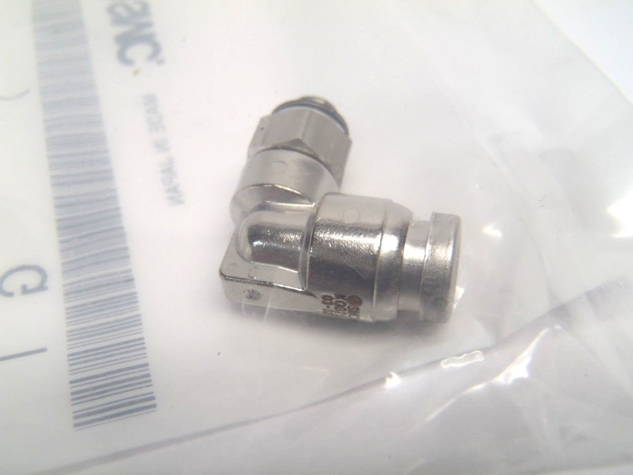 SMC KQG2L03-32 Male Elbow 10/32 Pipe Fitting, 5/32" In Tube 316 Stainless Steel - Maverick Industrial Sales