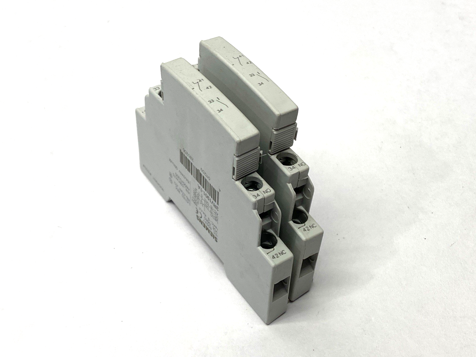 Siemens 3RV1901-1A Auxiliary Switch LOT OF 2 - Maverick Industrial Sales