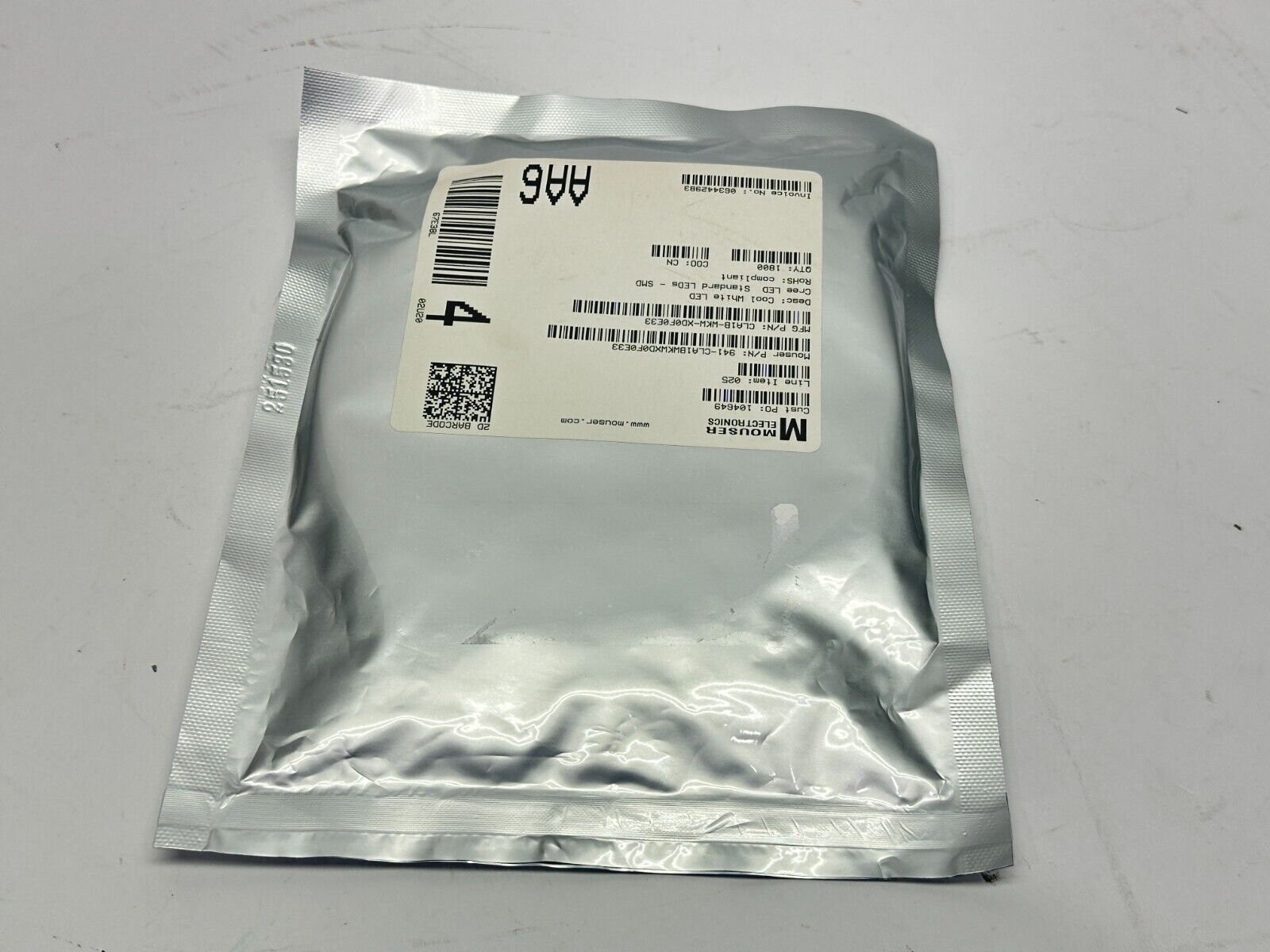 Cree LED CLA1B-WKW-XD0F0E33 SMD Cool White LED 30mA 3.2V QTY OF 1800 - Maverick Industrial Sales
