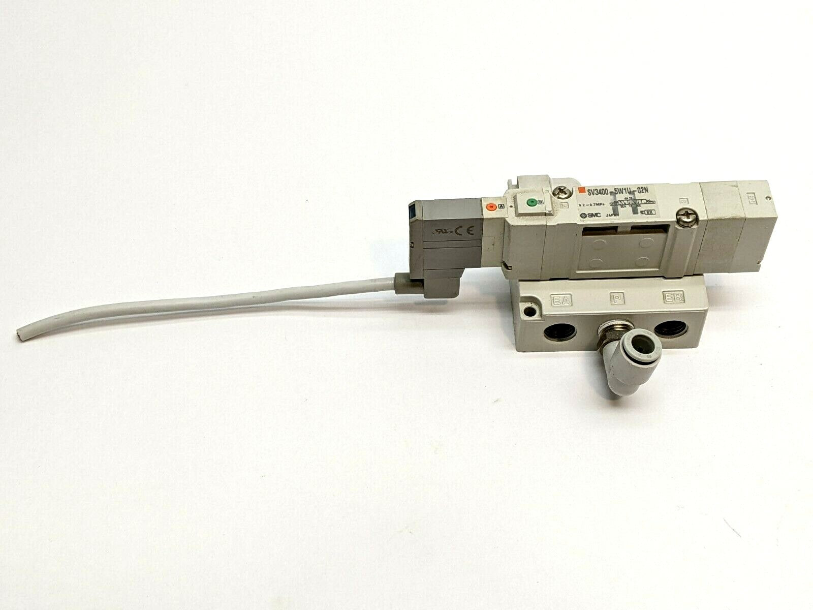 SV3400-5W1U-02N | SMC Solenoid Valve w/ Sub Plate - Used - Maverick Industrial Sales