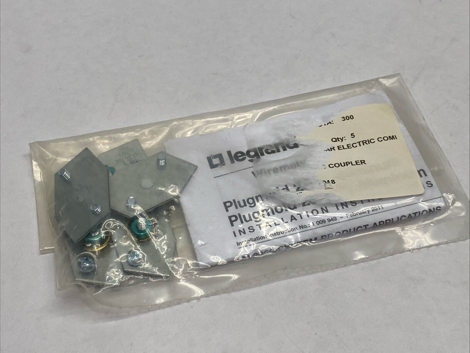 Legrand AL2009 Wiremold Raceway Ground Coupler LOT OF 5 - Maverick Industrial Sales