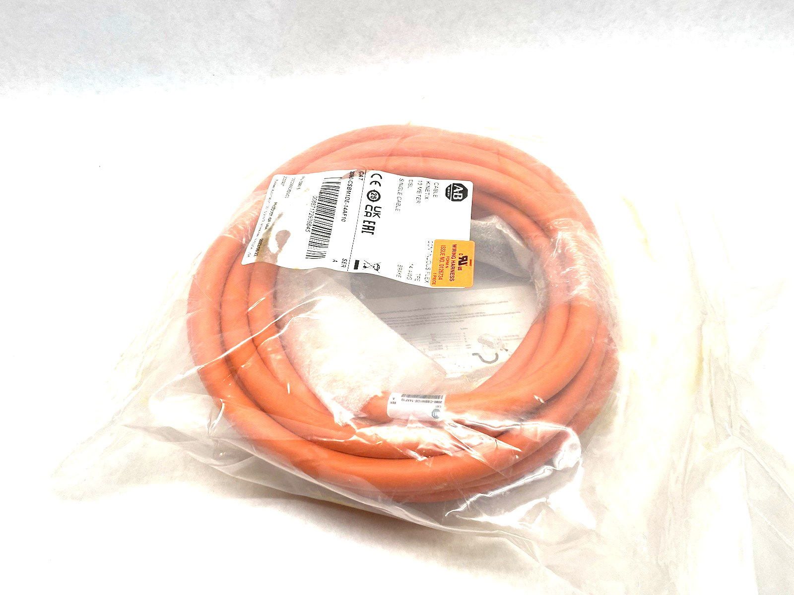 2090-CSBM1DE-14AF10 | Allen Bradley Ser. A Kinetx Single Cable, DSL 10m Cont. Flex - New - Maverick Industrial Sales