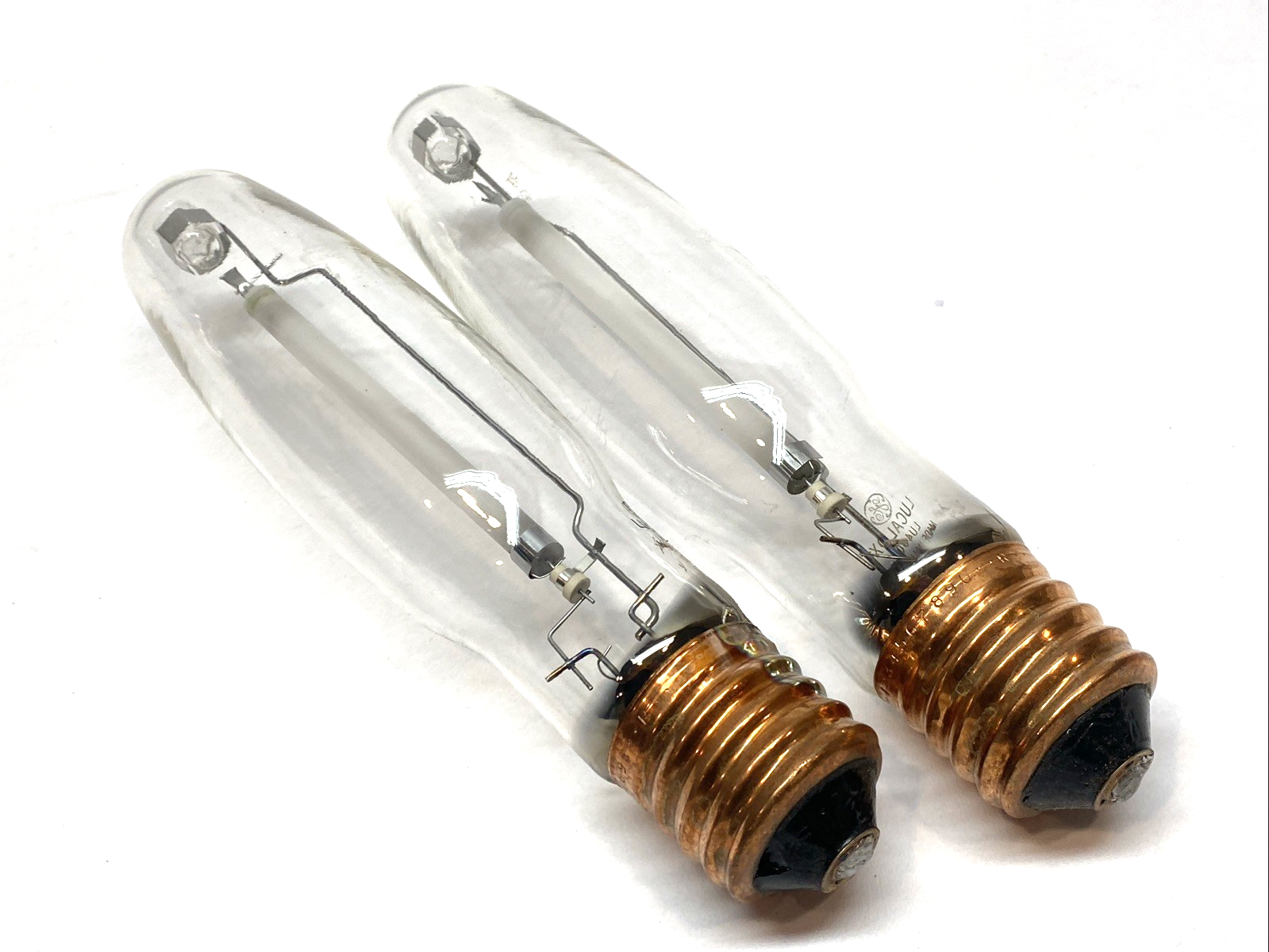 GE LU400 400W HPS Lamp ED18 LOT OF 2 - Maverick Industrial Sales