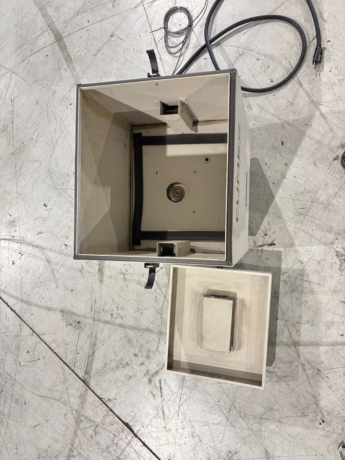 Fumex FA1-HF High Flow Fume Extracting Systm, Laser, Medical, Lab, FA101D, FA102 - Maverick Industrial Sales