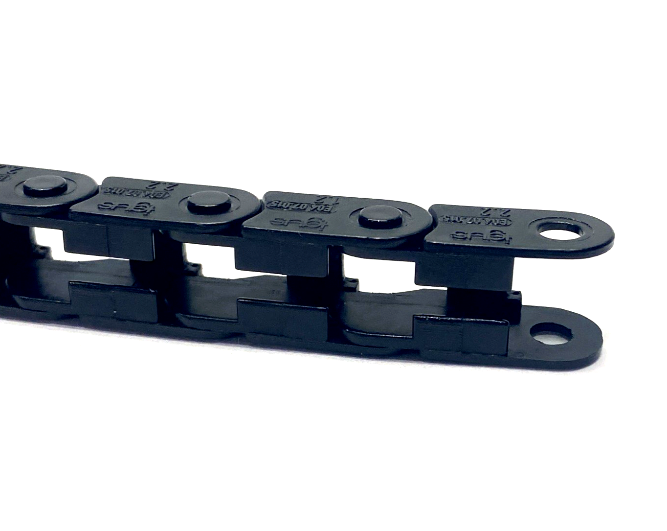 Igus E04-07-015-0 E-Chain Cable Carrier 89" Total Length E04.07.015 - Maverick Industrial Sales