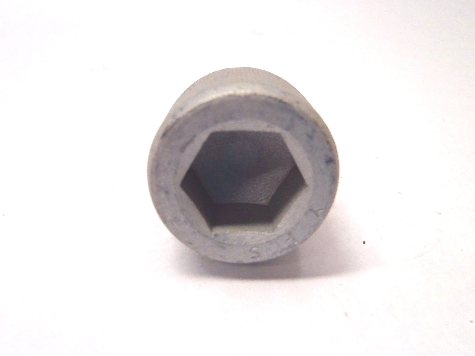 Fisher Controls 1E775432982 Cadmium Plated Steel Screw Cap Hex Drive - Maverick Industrial Sales