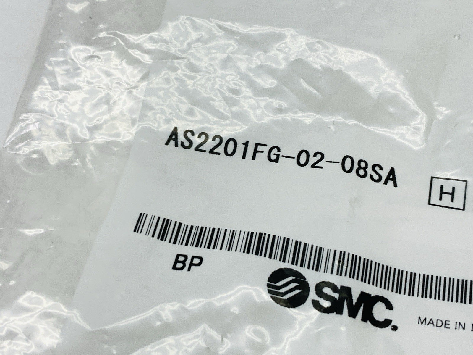 SMC AS2201FG-02-08SA Pneumatic Speed Control w/ Fitting 1/4 LOT OF 8 - Maverick Industrial Sales