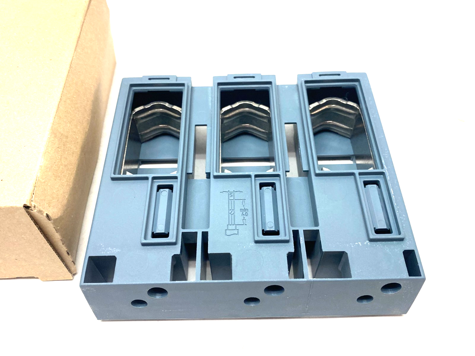 Siemens 3RT1966-4G Framing Terminal Block Box Up to 240mm² Conductor S10/S12 - Maverick Industrial Sales