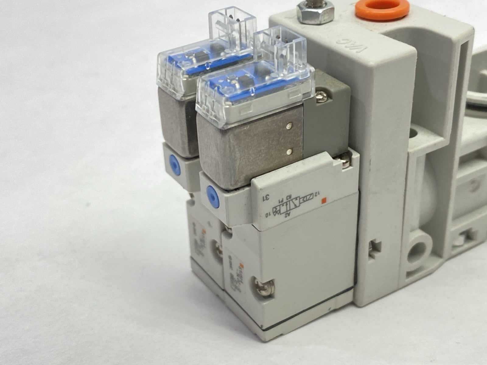 ZL112AN-K15LOZ-DYL | SMC Pneumatic Multistage Ejector - Used - Maverick Industrial Sales