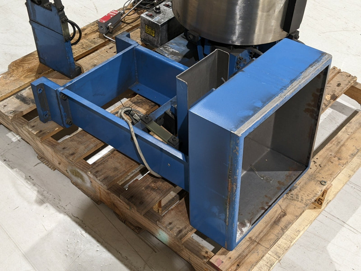 76018 | Vibra-Flight Vibratory Feeder System w/ Bowl, Inline, Hopper, Feeder Cube - Used - Maverick Industrial Sales