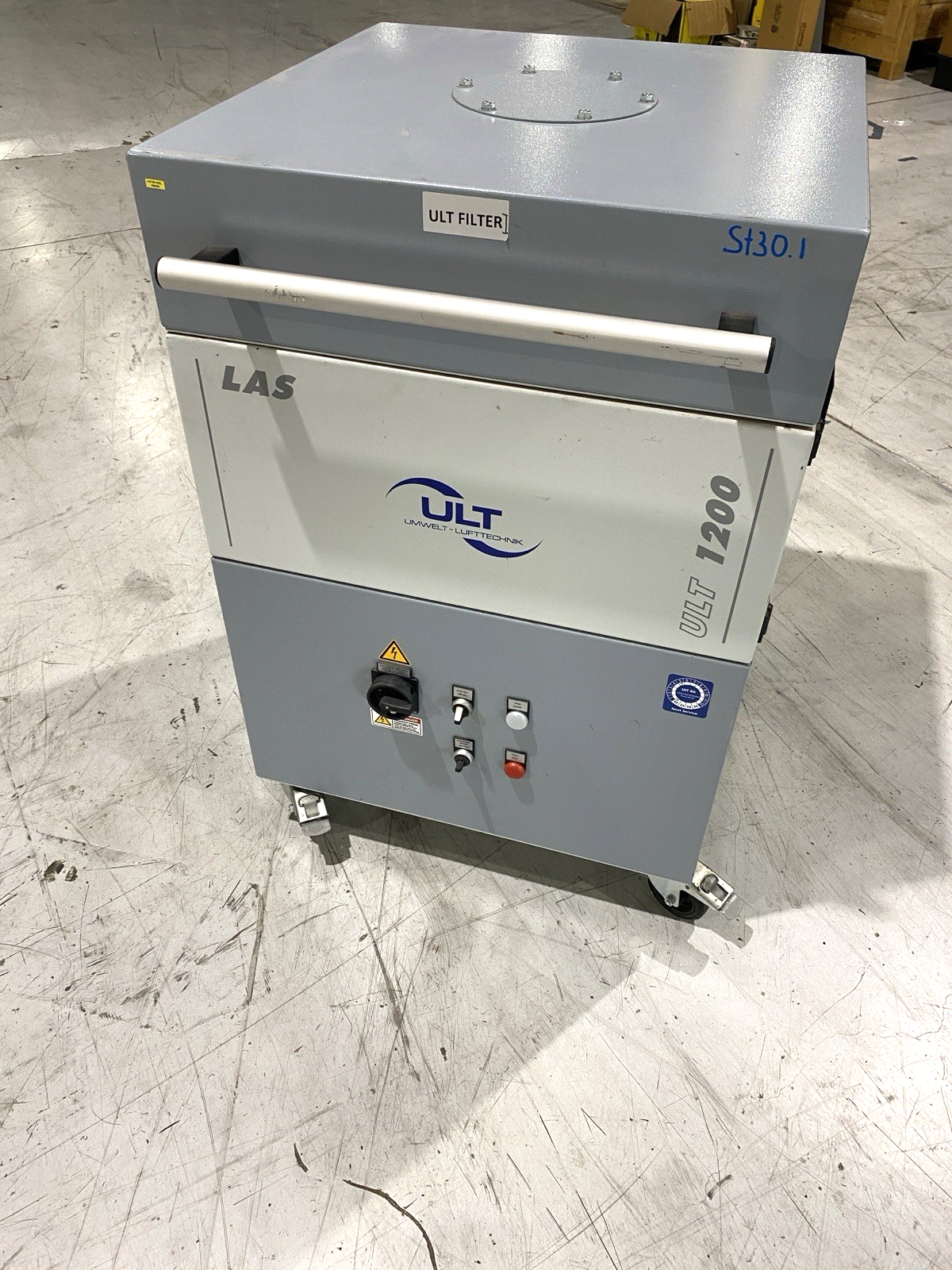 LAS 1200 MD.19 K(H14) | Umwelt Lufttechnik ULT Fume Extractor S-00128 380-480 V - Used - Maverick Industrial Sales