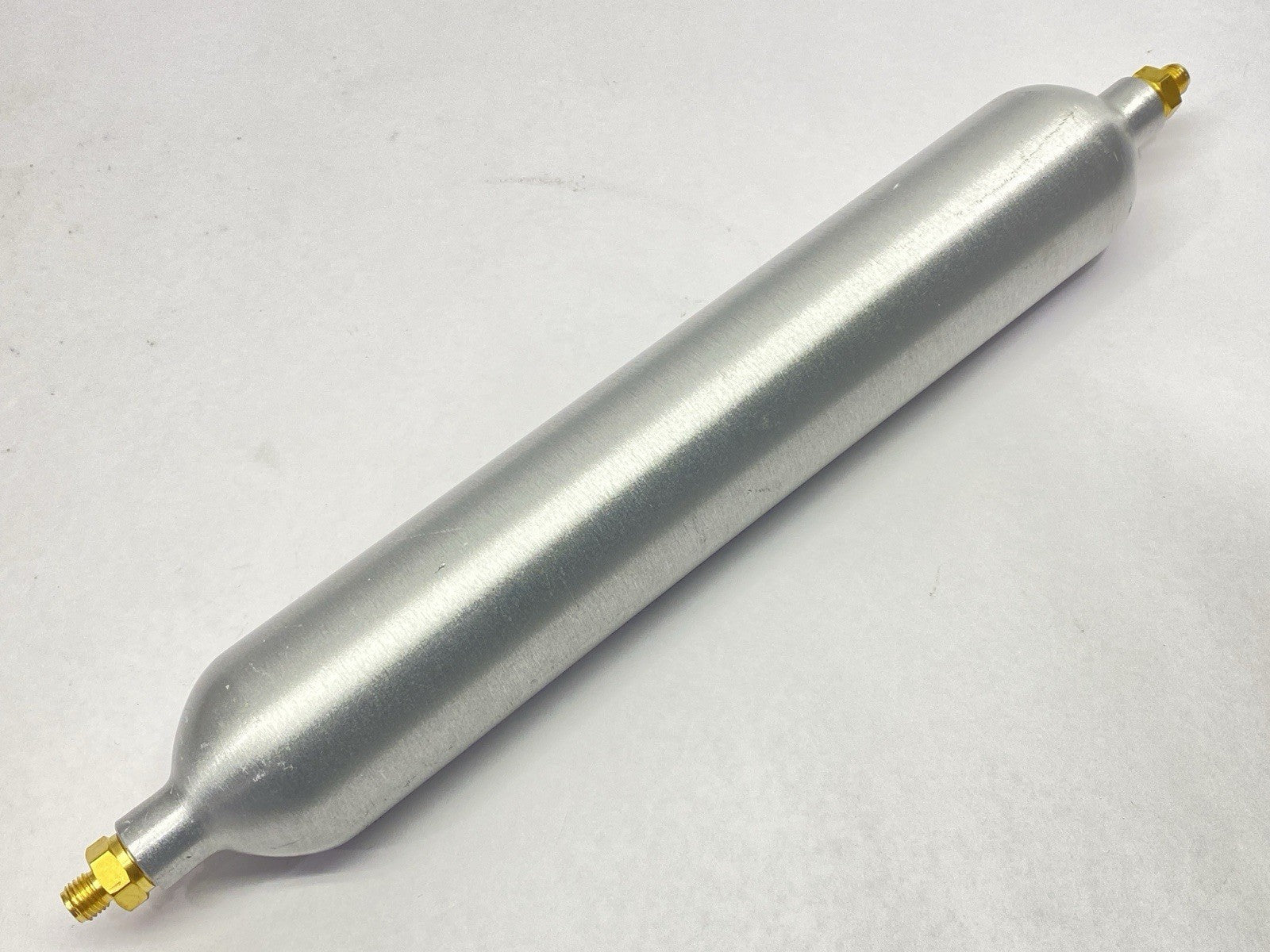BOT-4 | Agilent Big Oxygen Trap 1/4" 250 PSI - Used - Maverick Industrial Sales